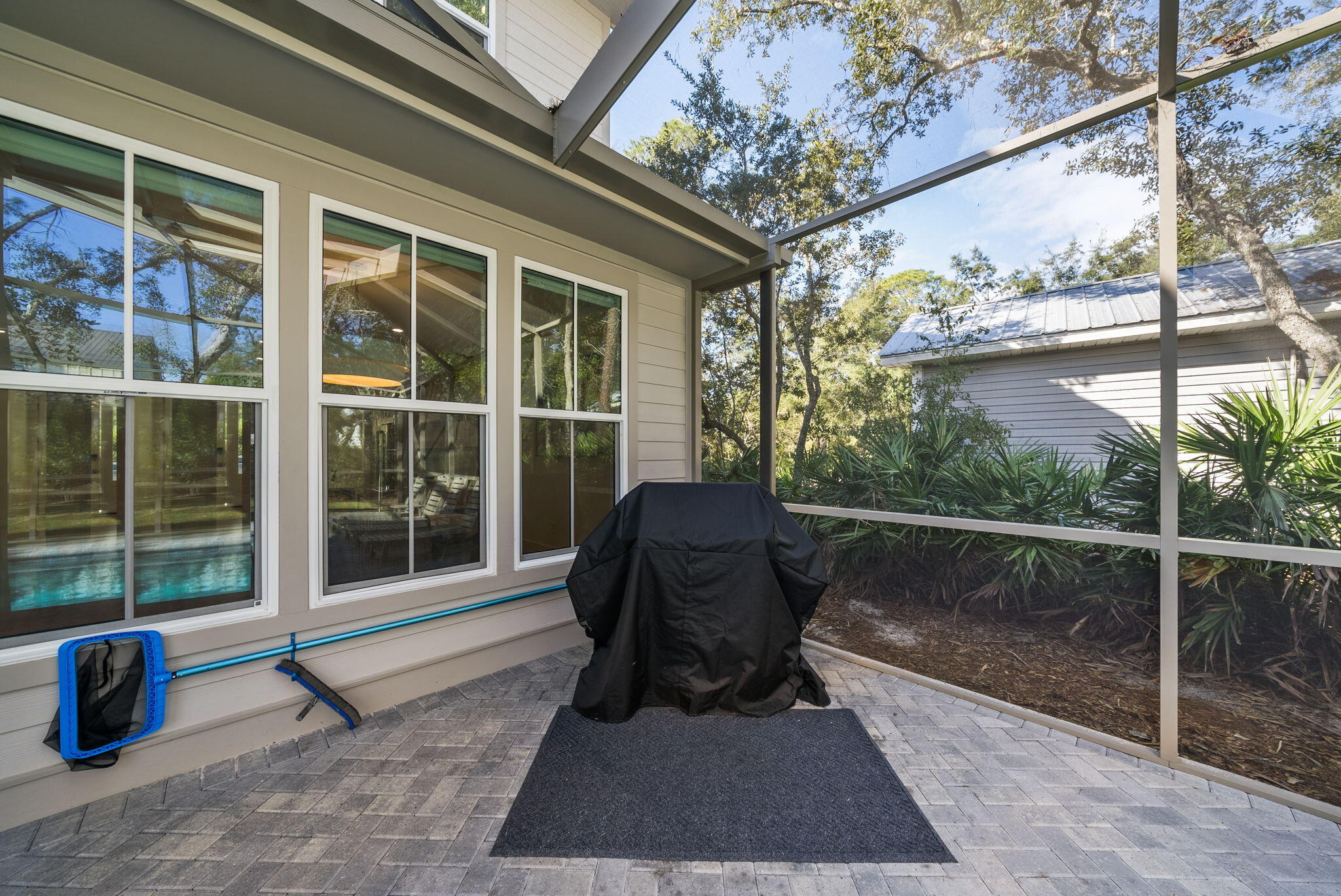 main property photo 59