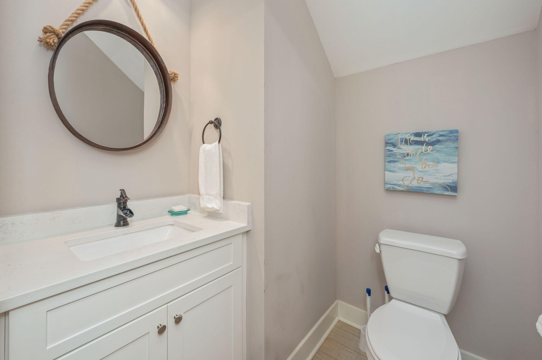 main property photo 75
