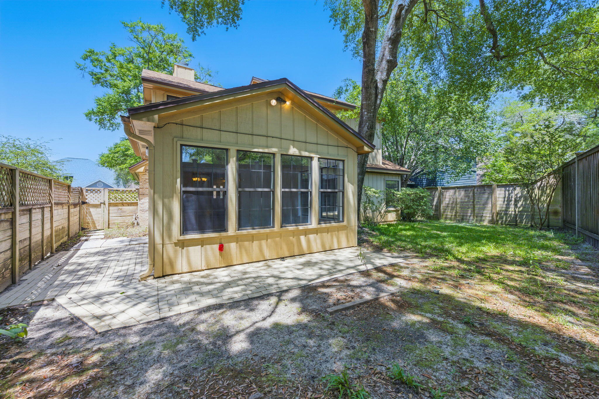 main property photo 67