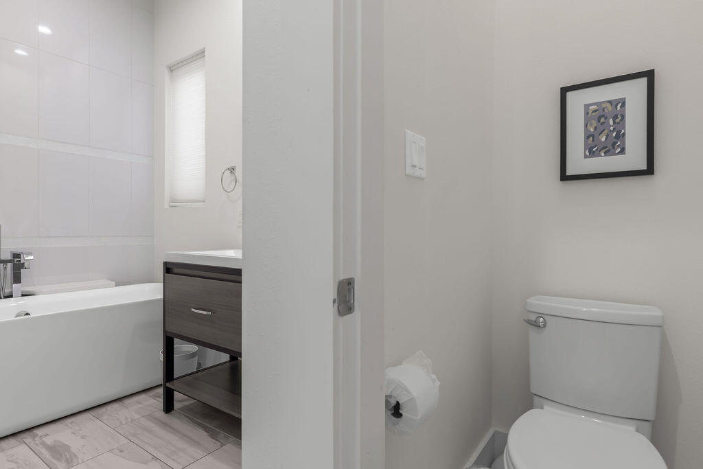 main property photo 84