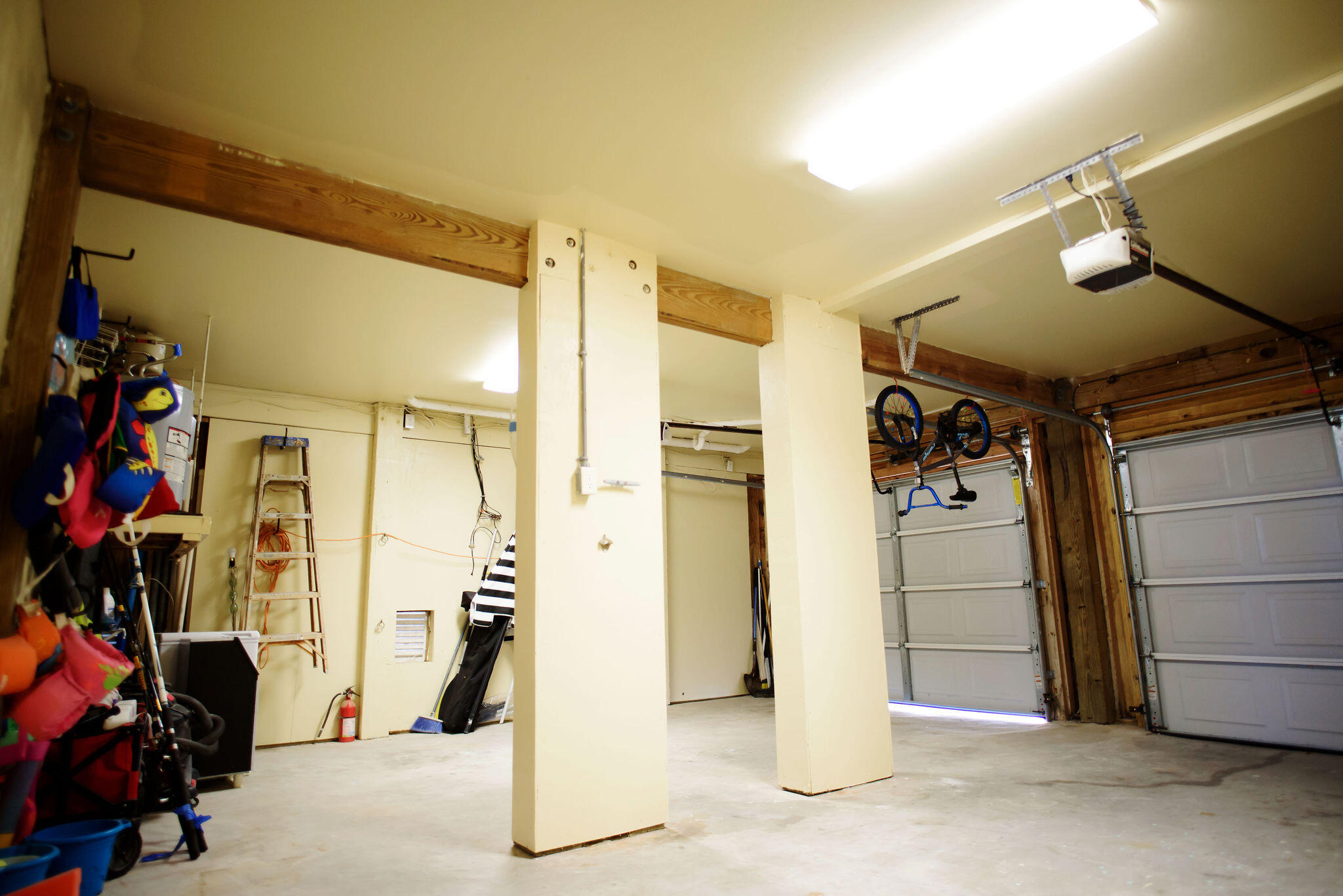 main property photo 80