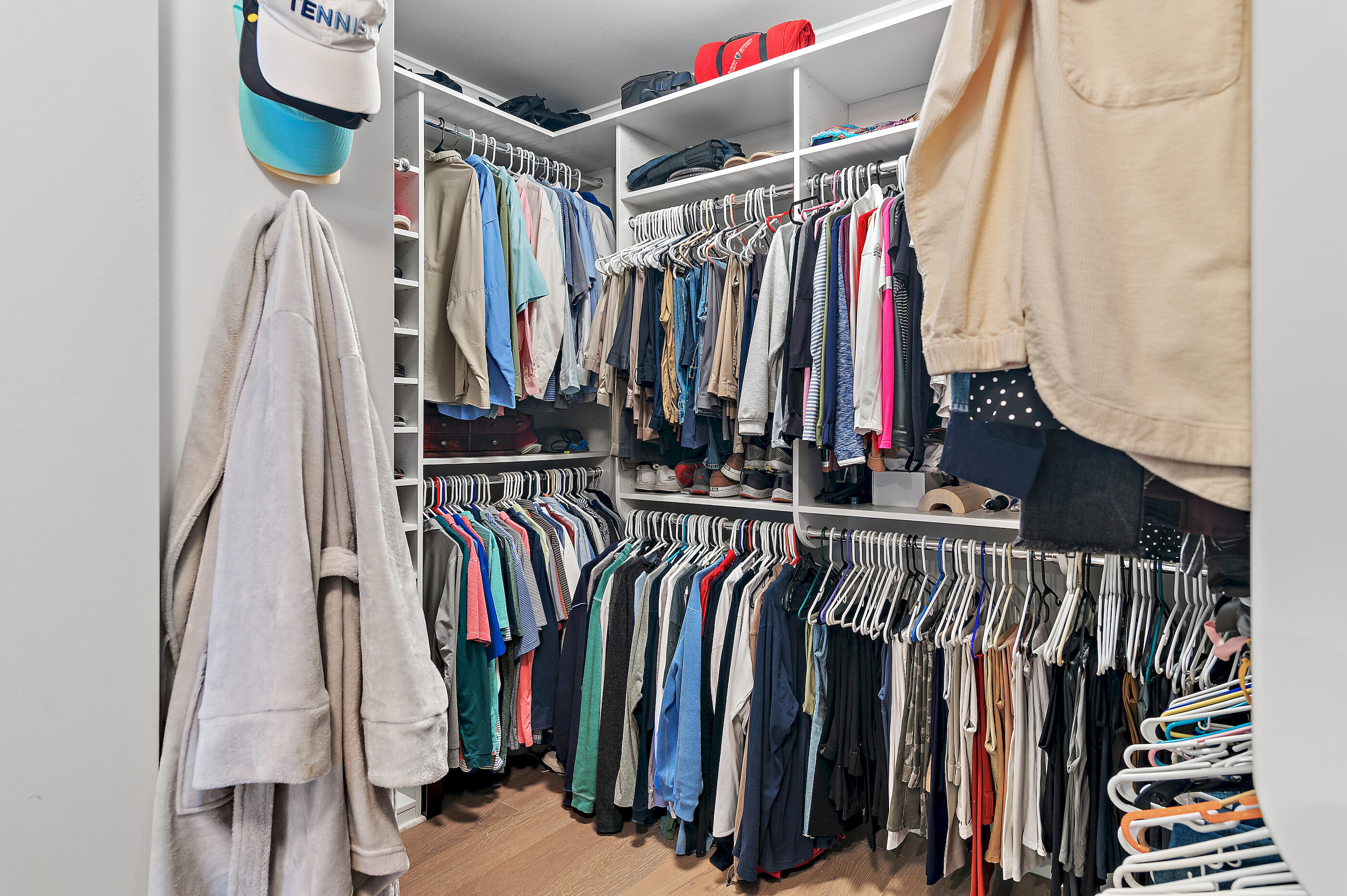 main property photo 18