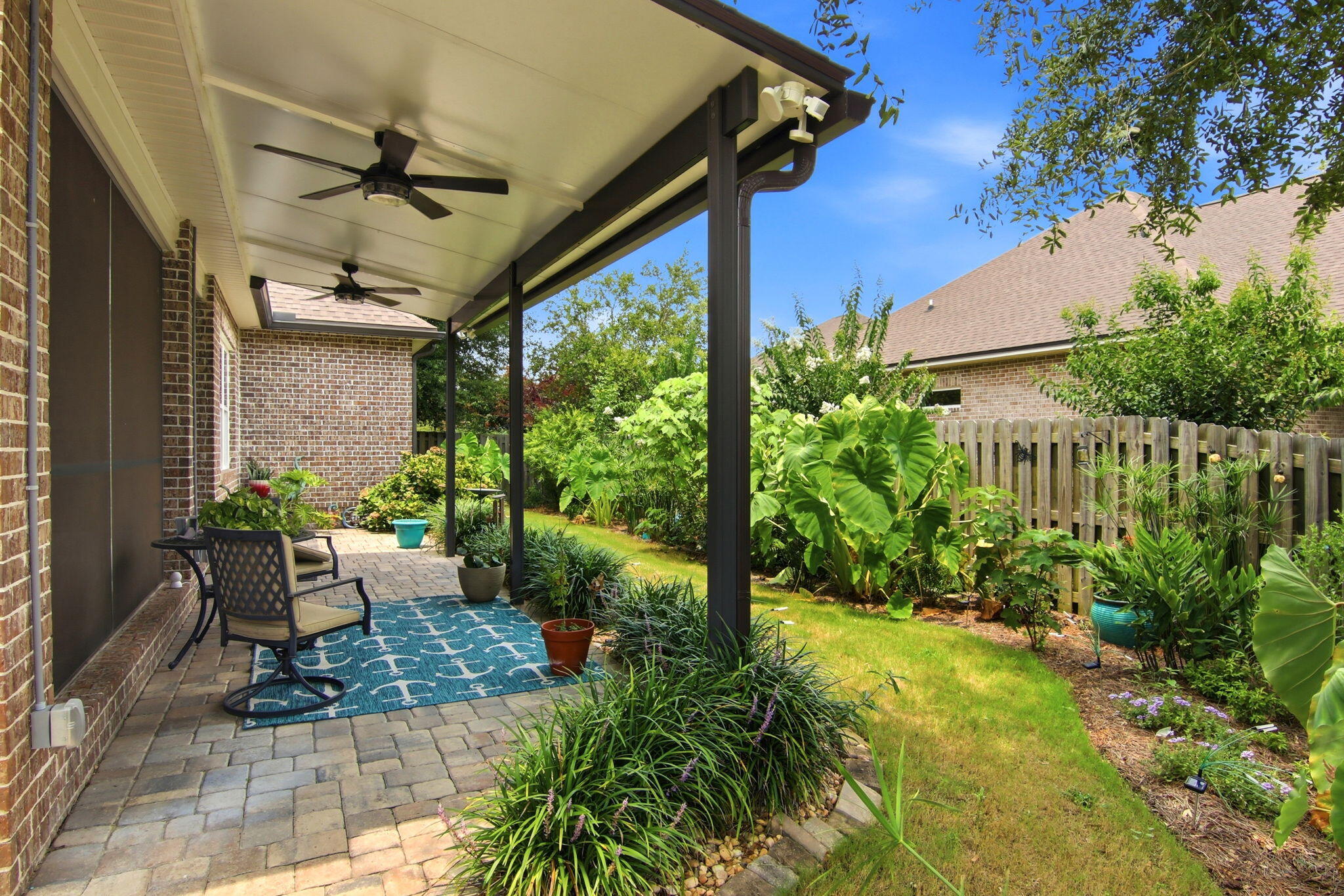 main property photo 50