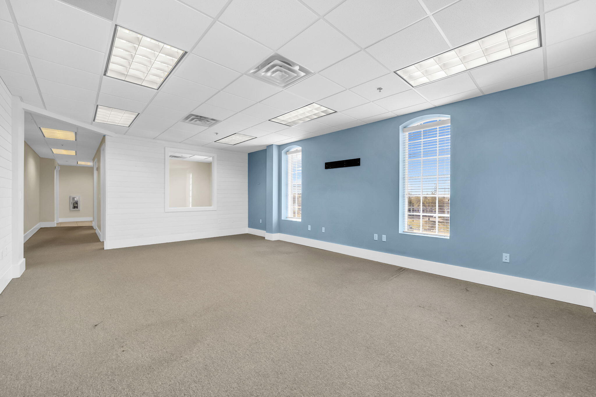 main property photo 61
