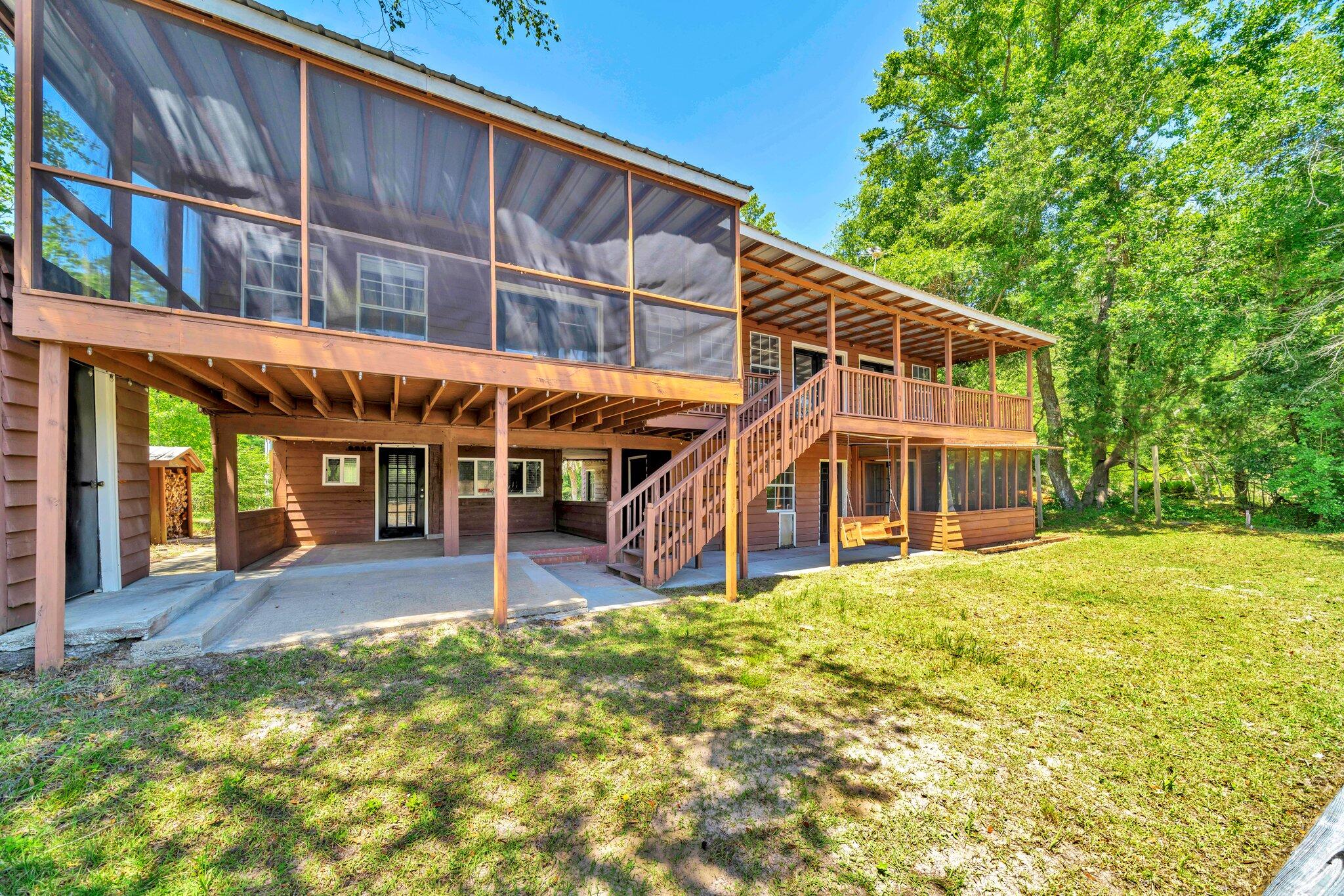 main property photo 36