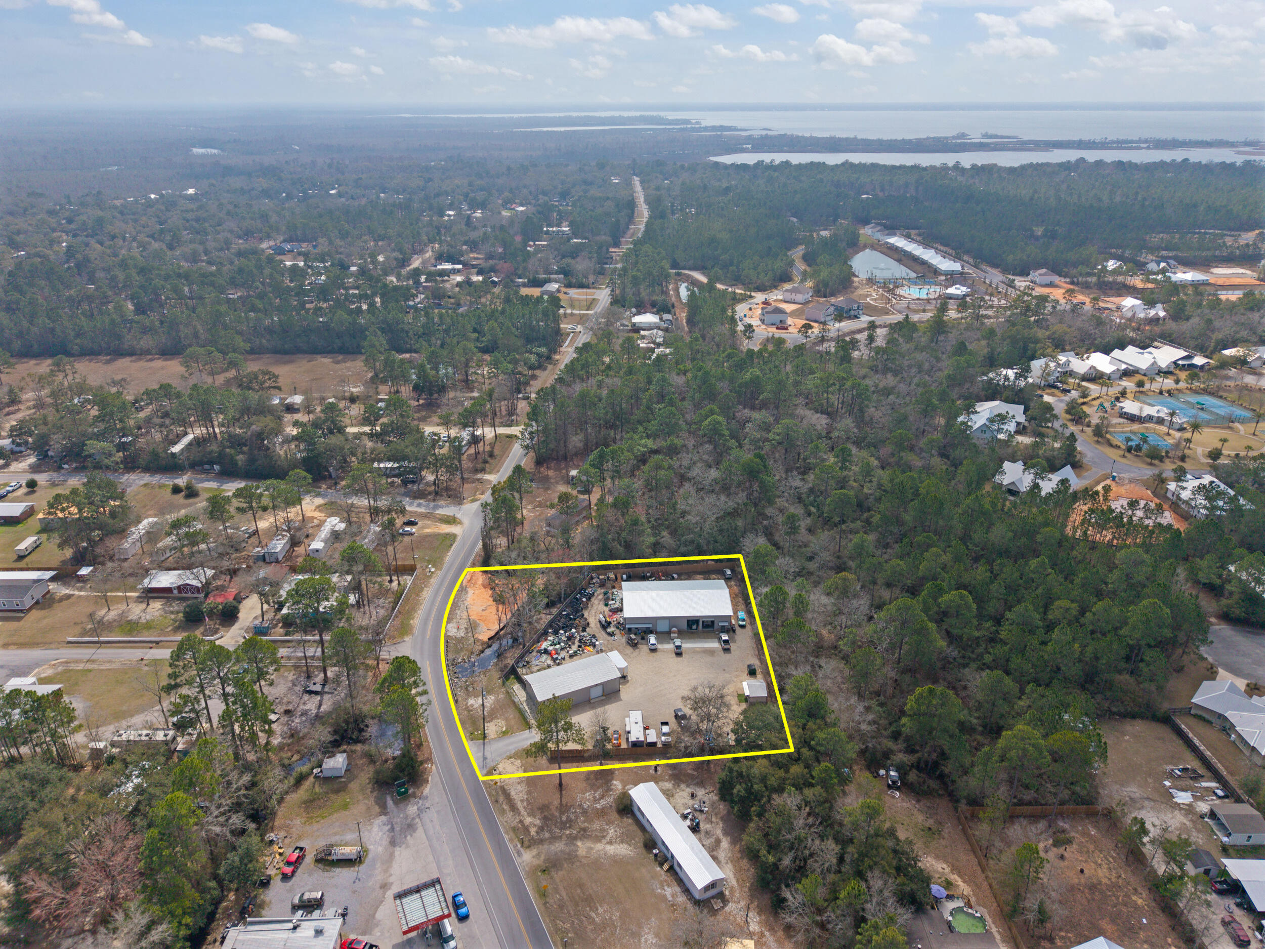 main property photo 23