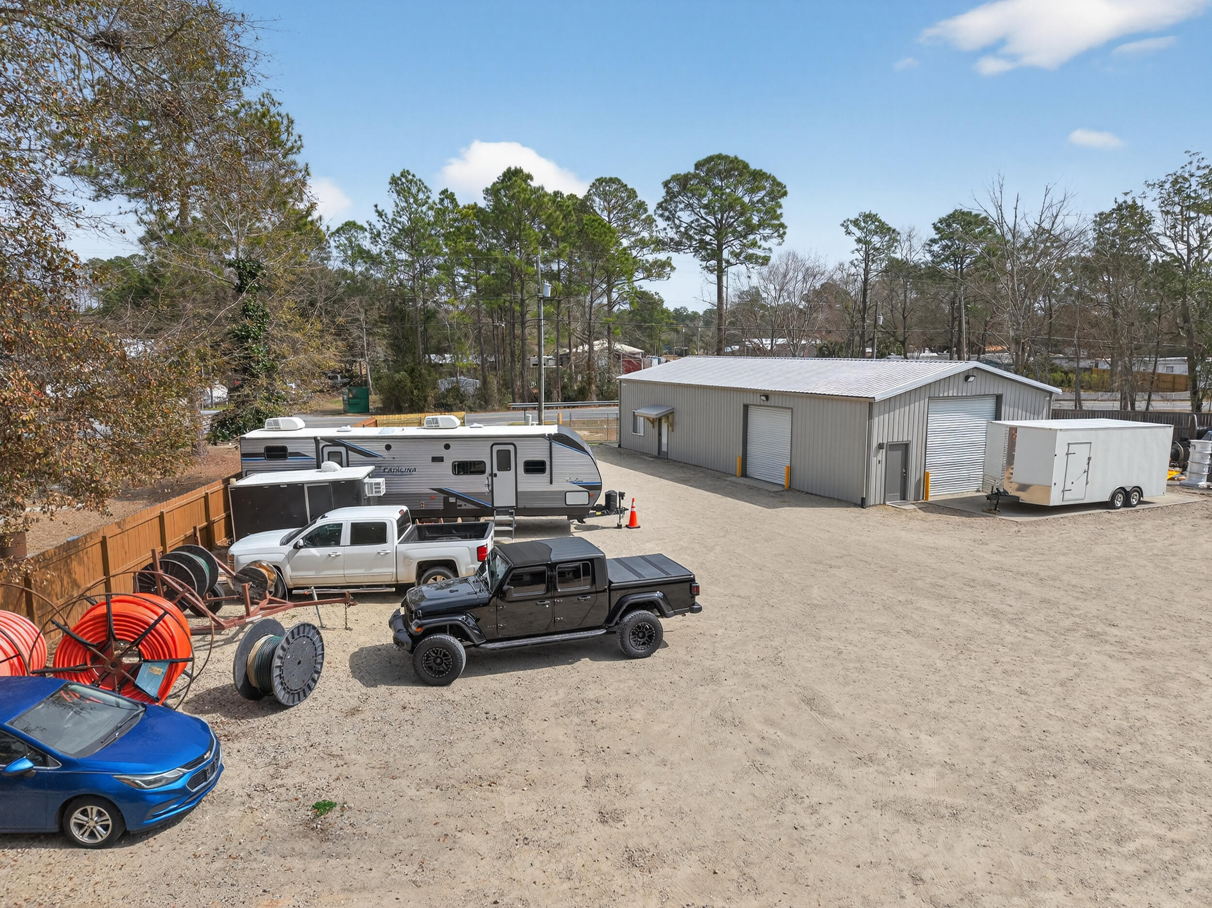 main property photo 32