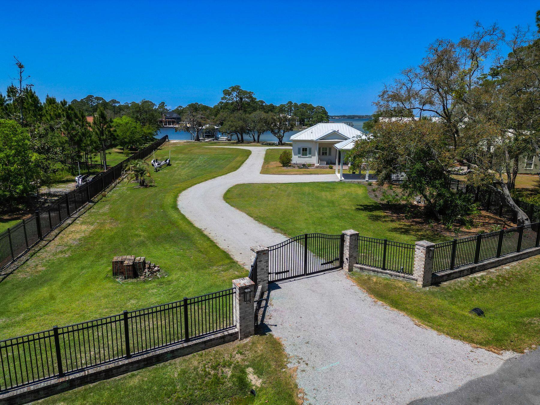 main property photo 39