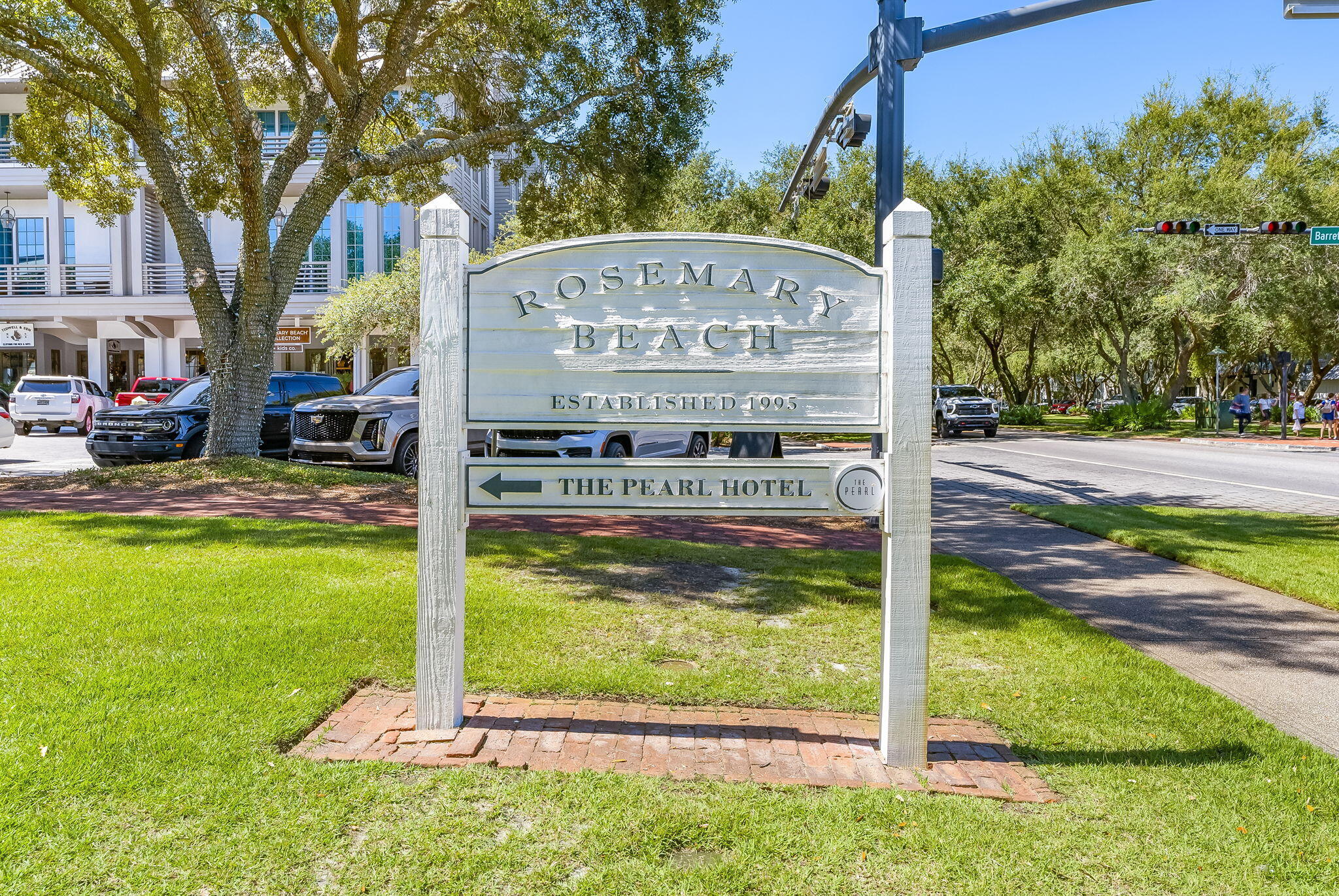 main property photo 77