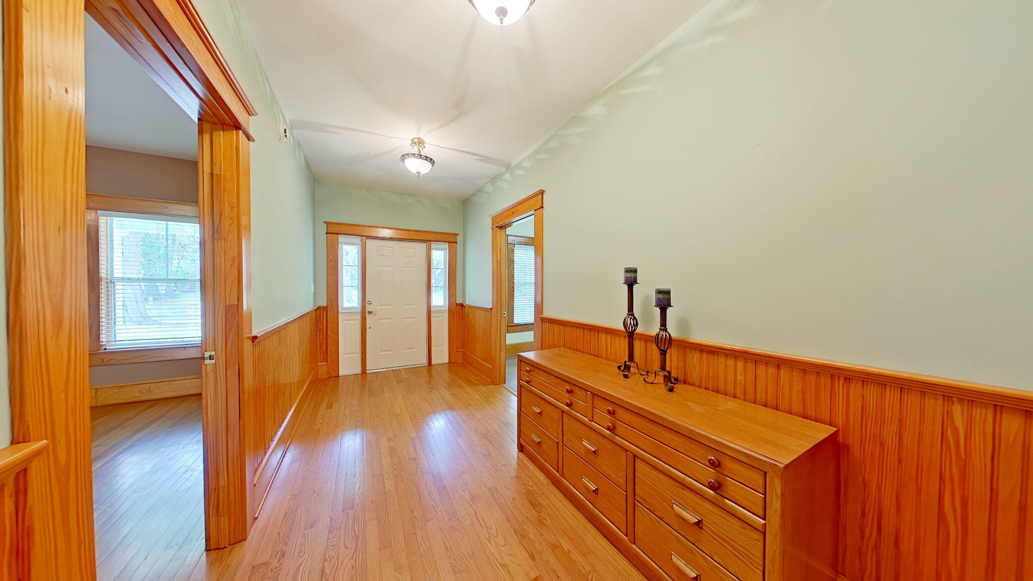 property viewer photo 7