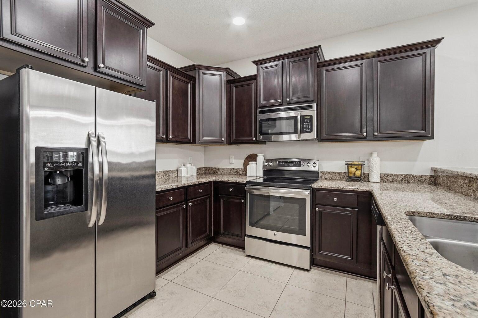 property viewer photo 12