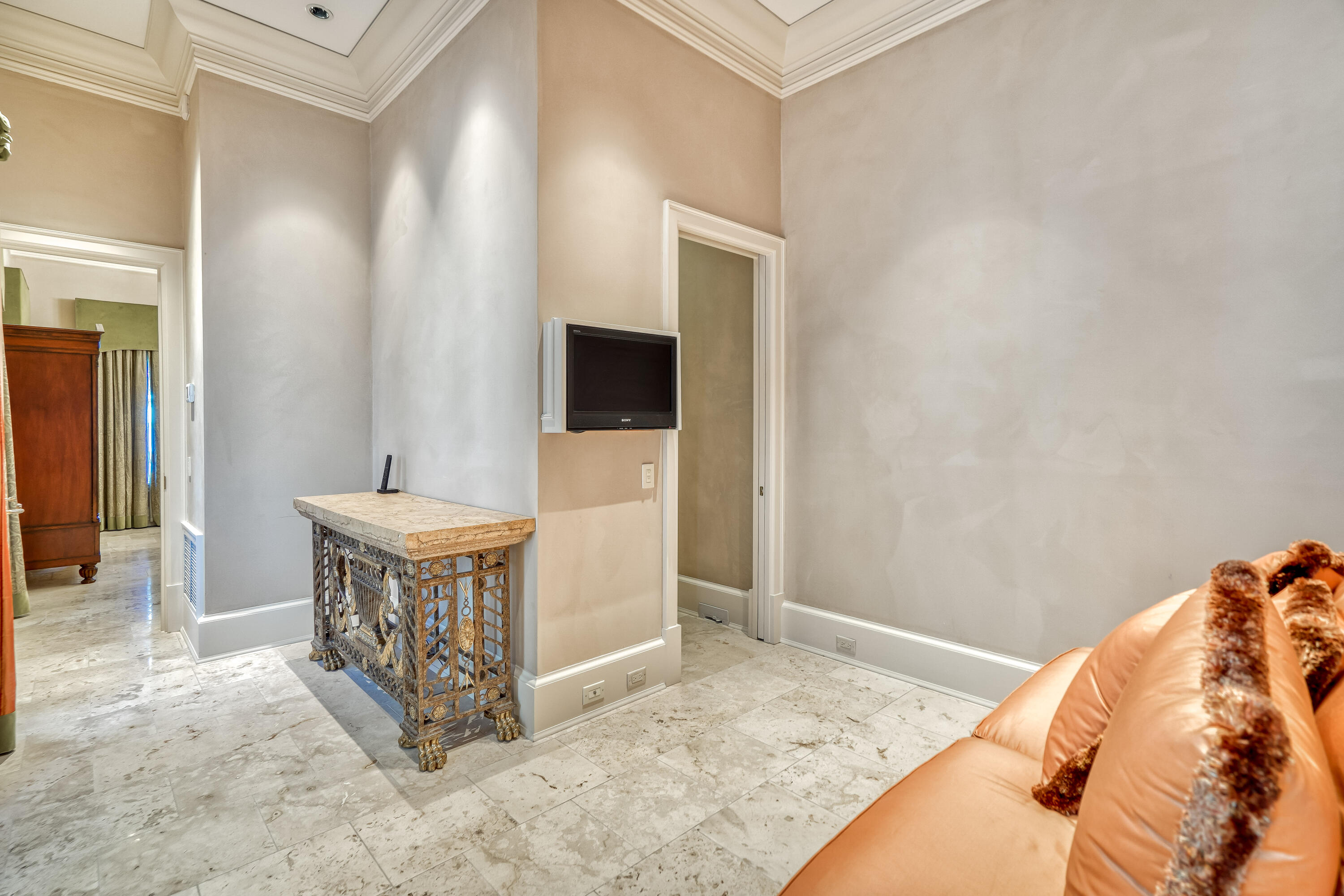 main property photo 65