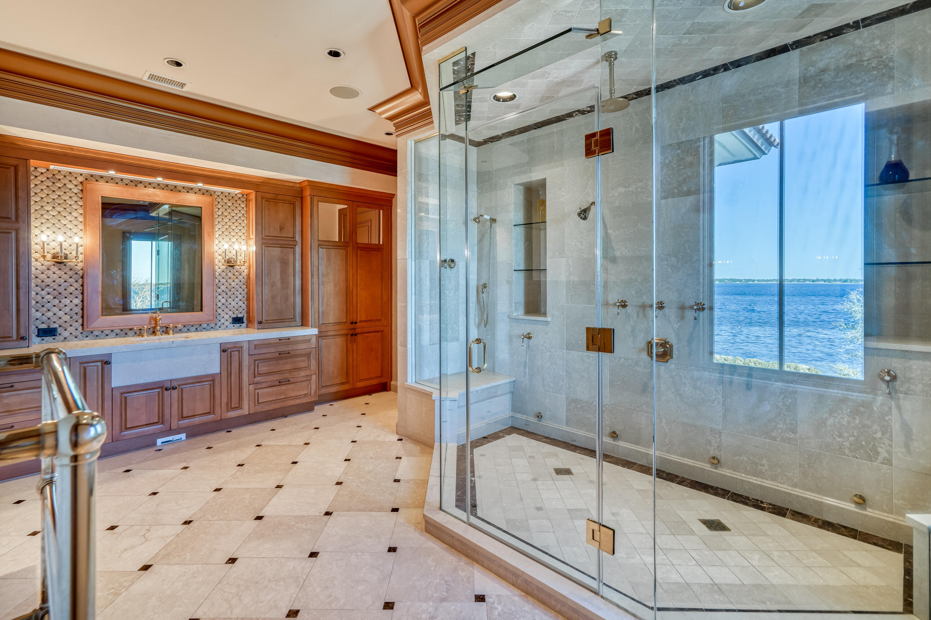 main property photo 84