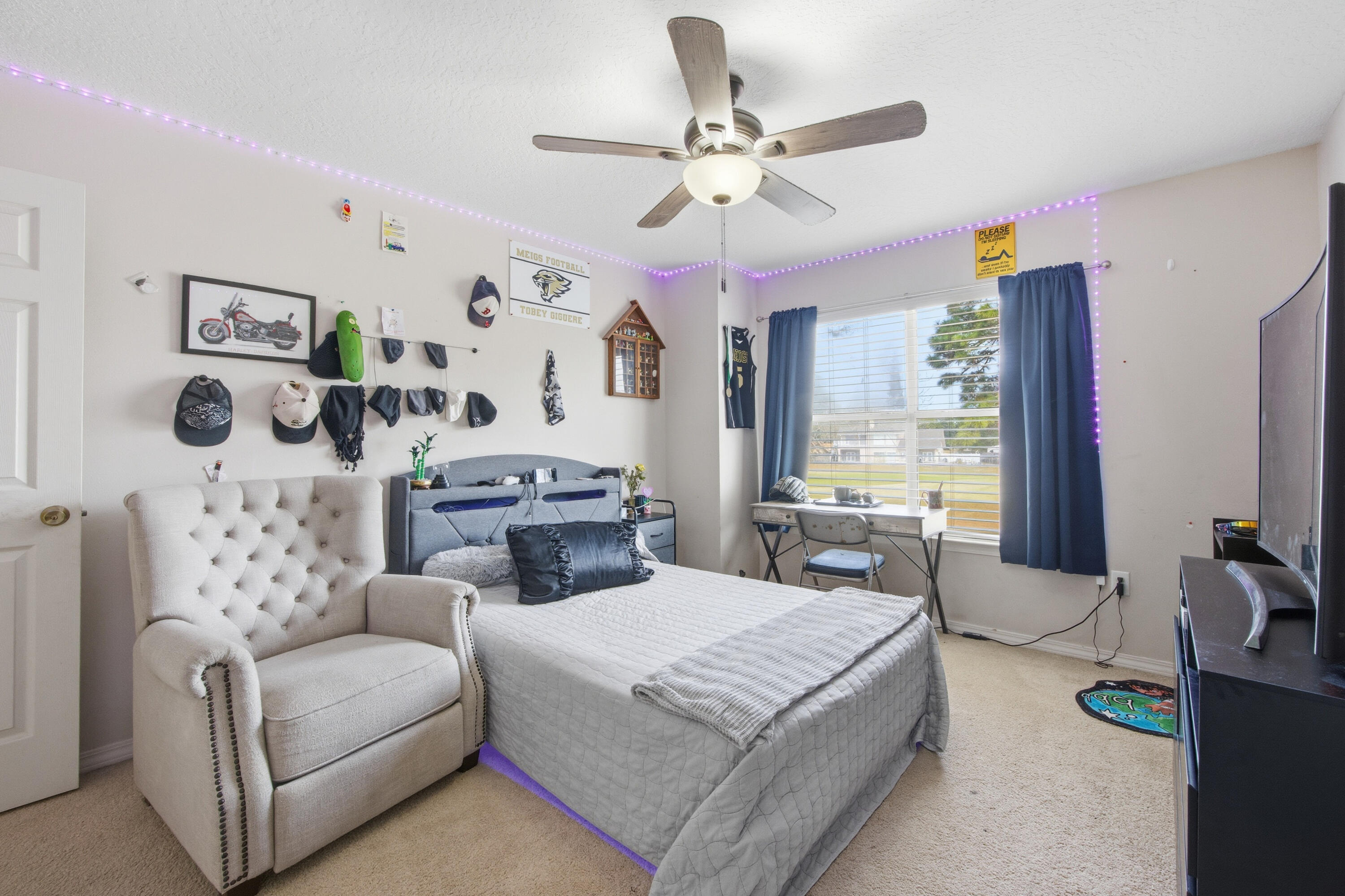main property photo 57