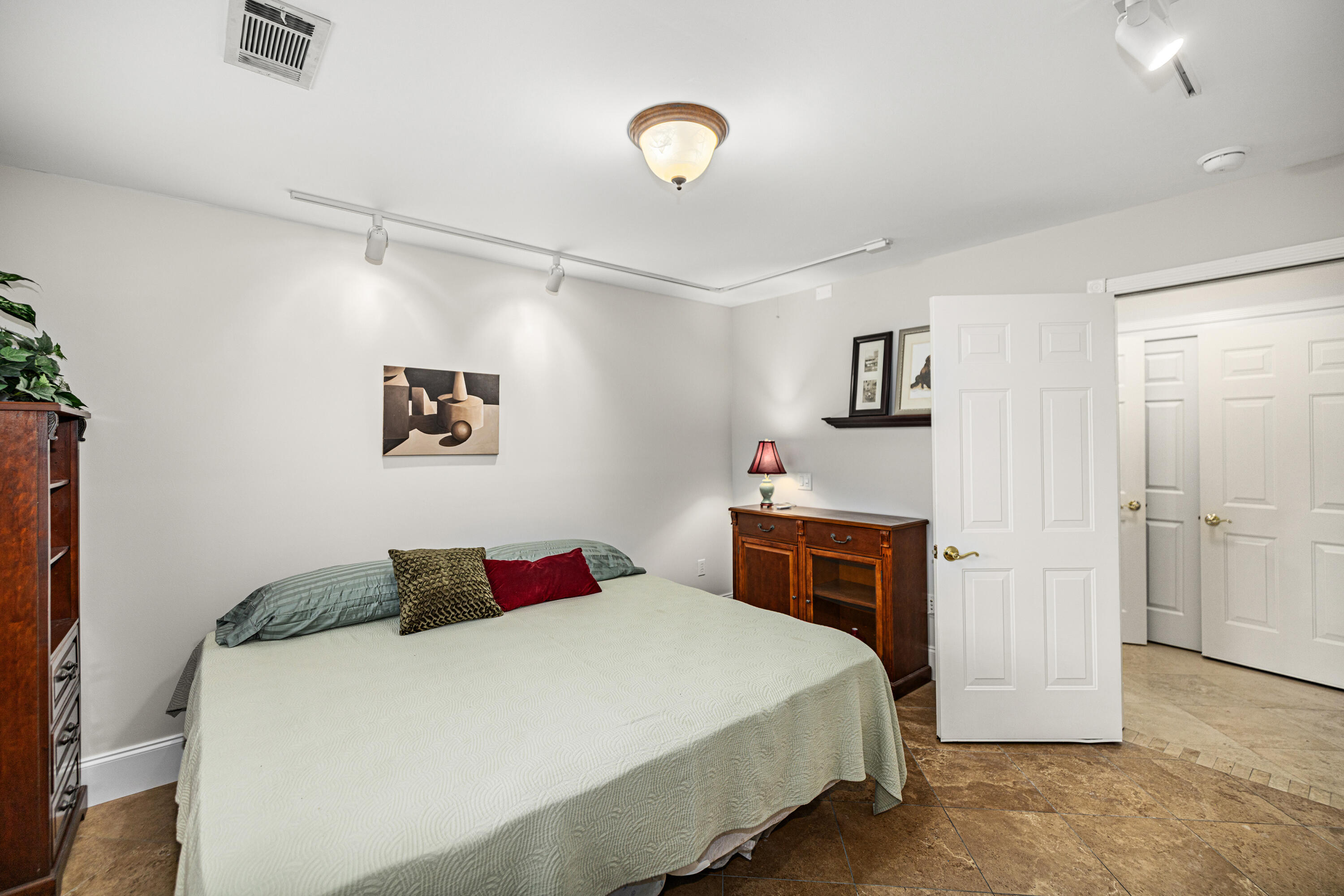 main property photo 64