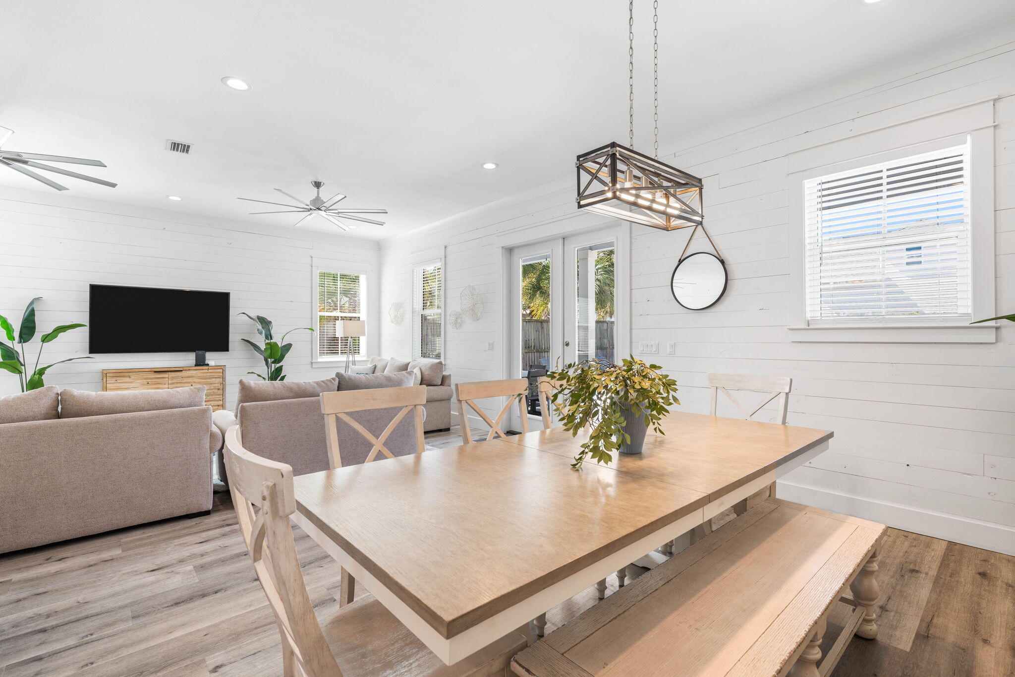 property viewer photo 16