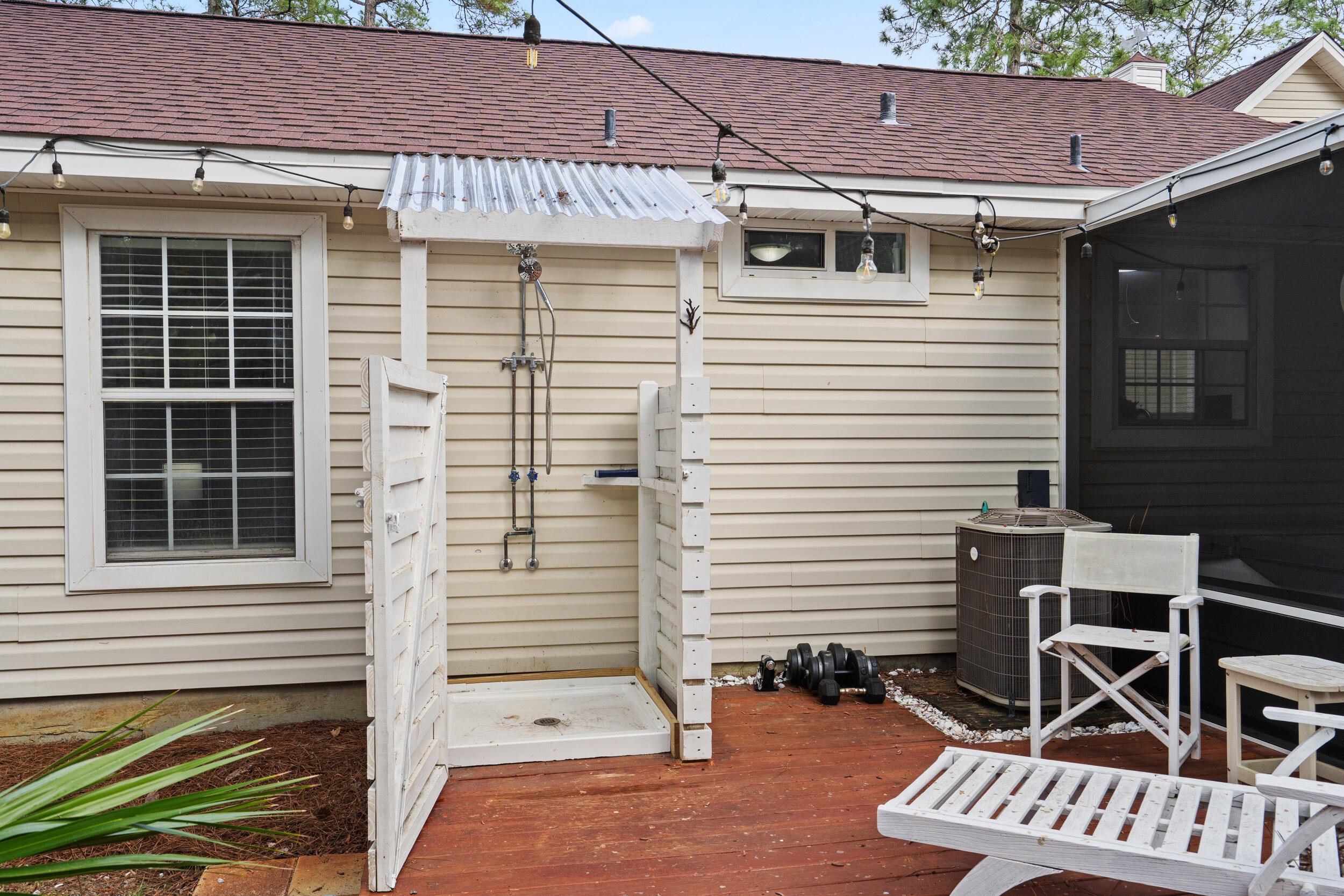 main property photo 78