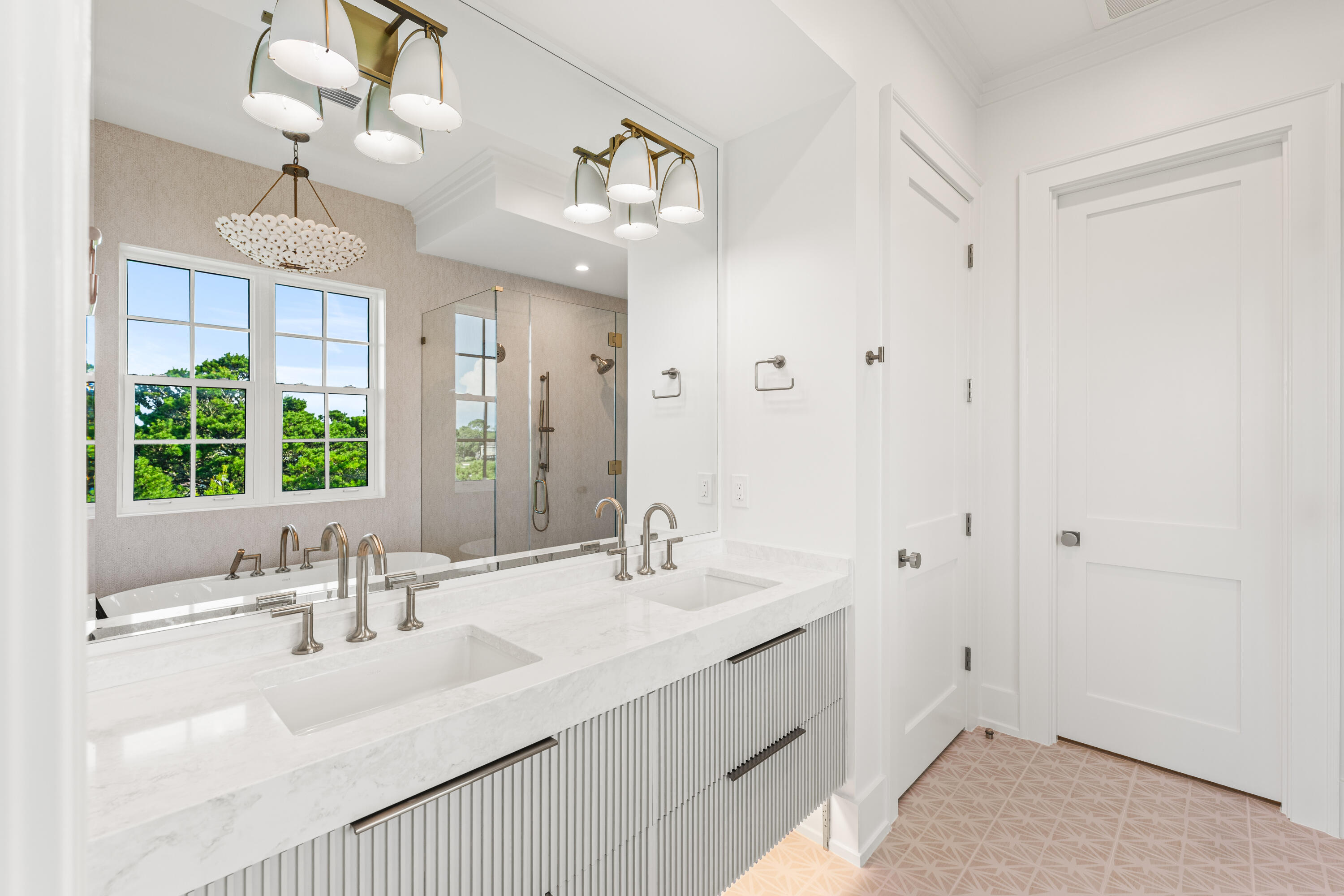 main property photo 89