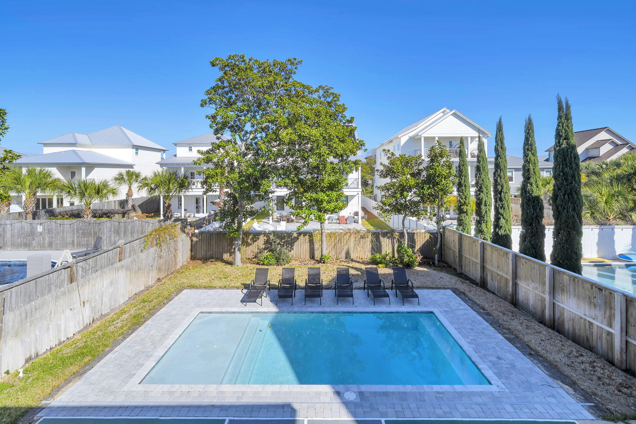 main property photo 58