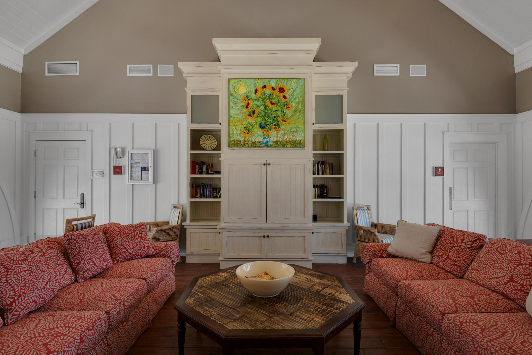 main property photo 67