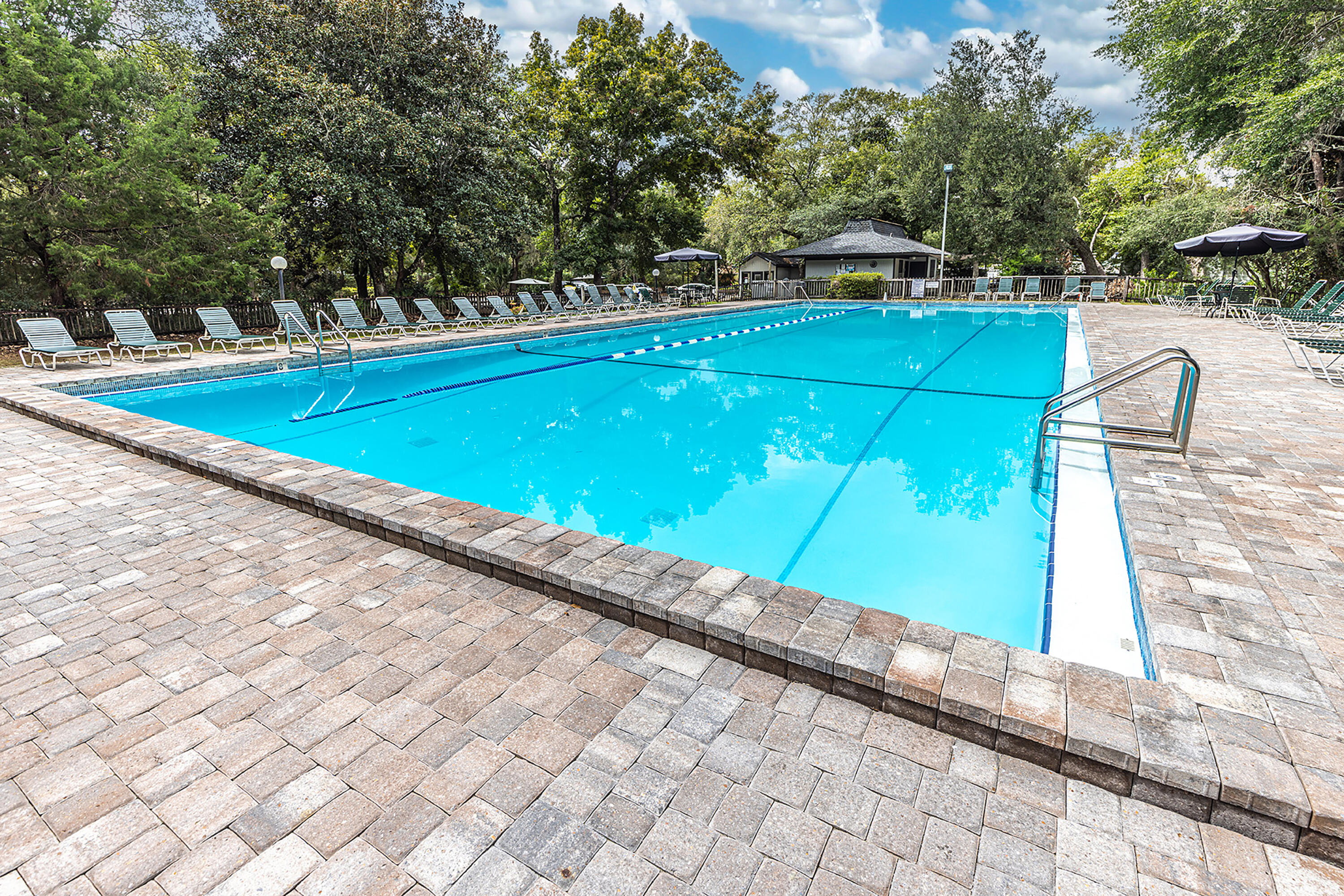 main property photo 59