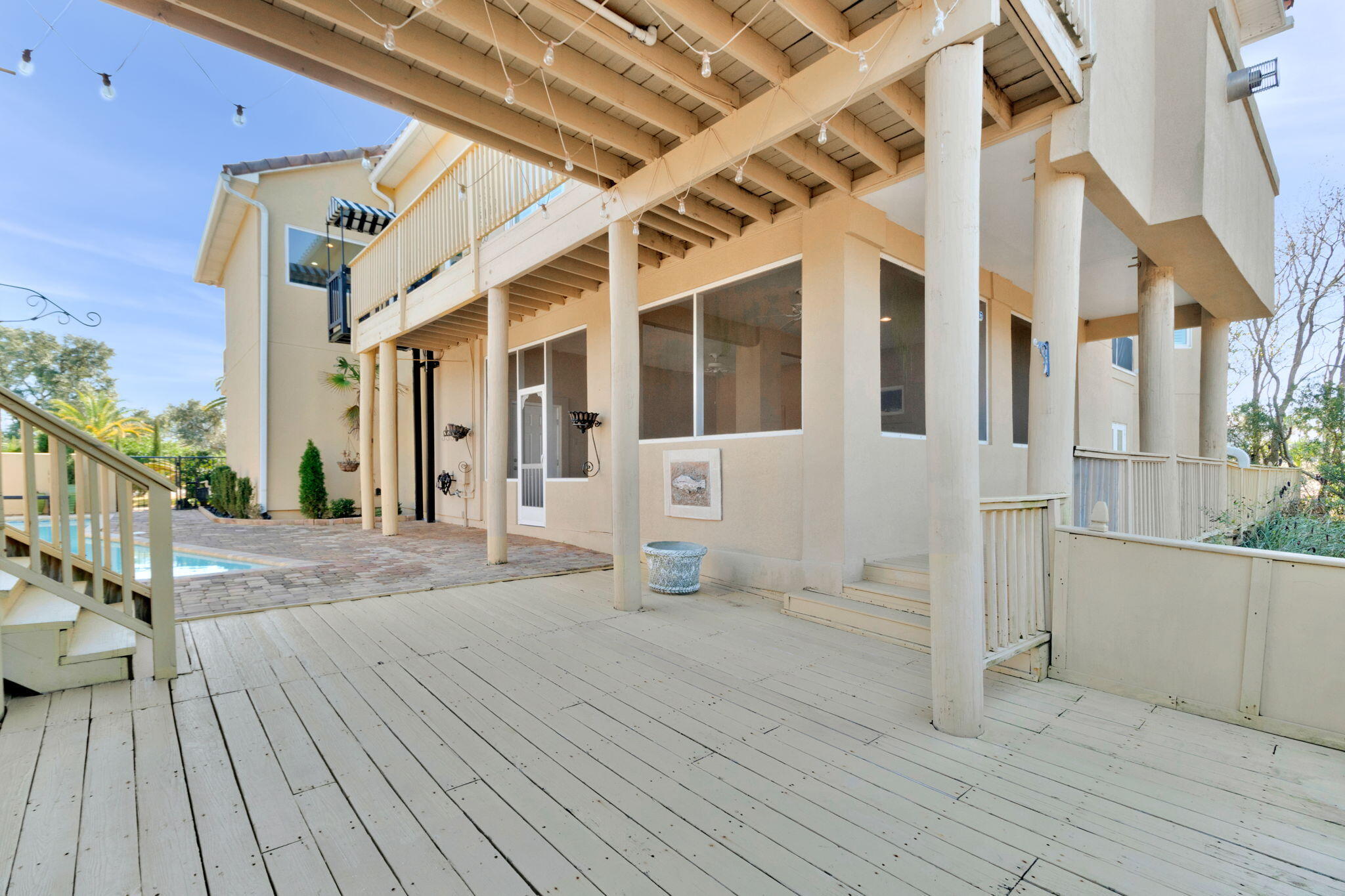 main property photo 67