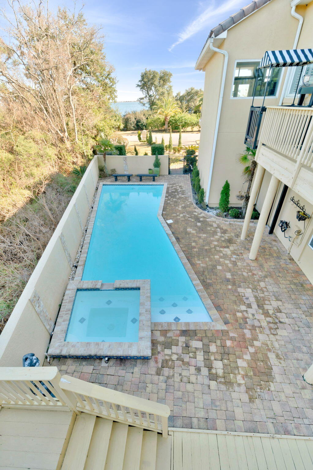 main property photo 87