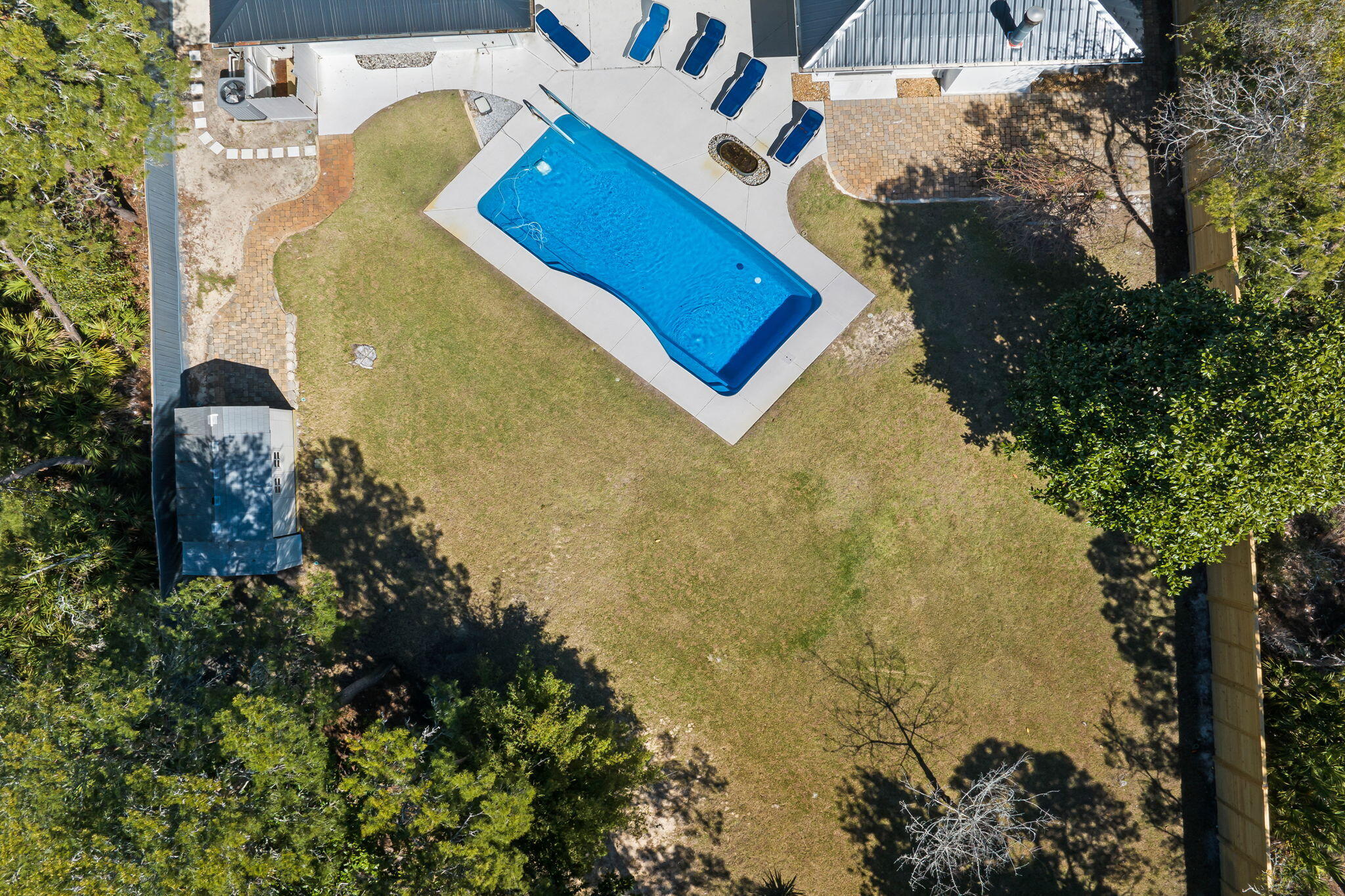 main property photo 46