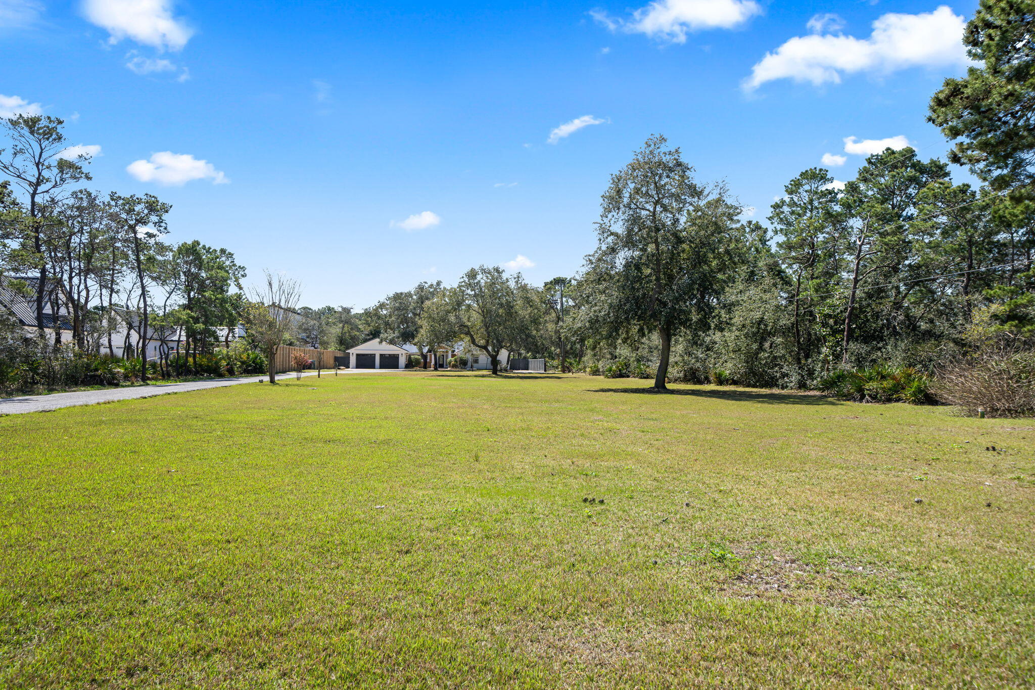 main property photo 50