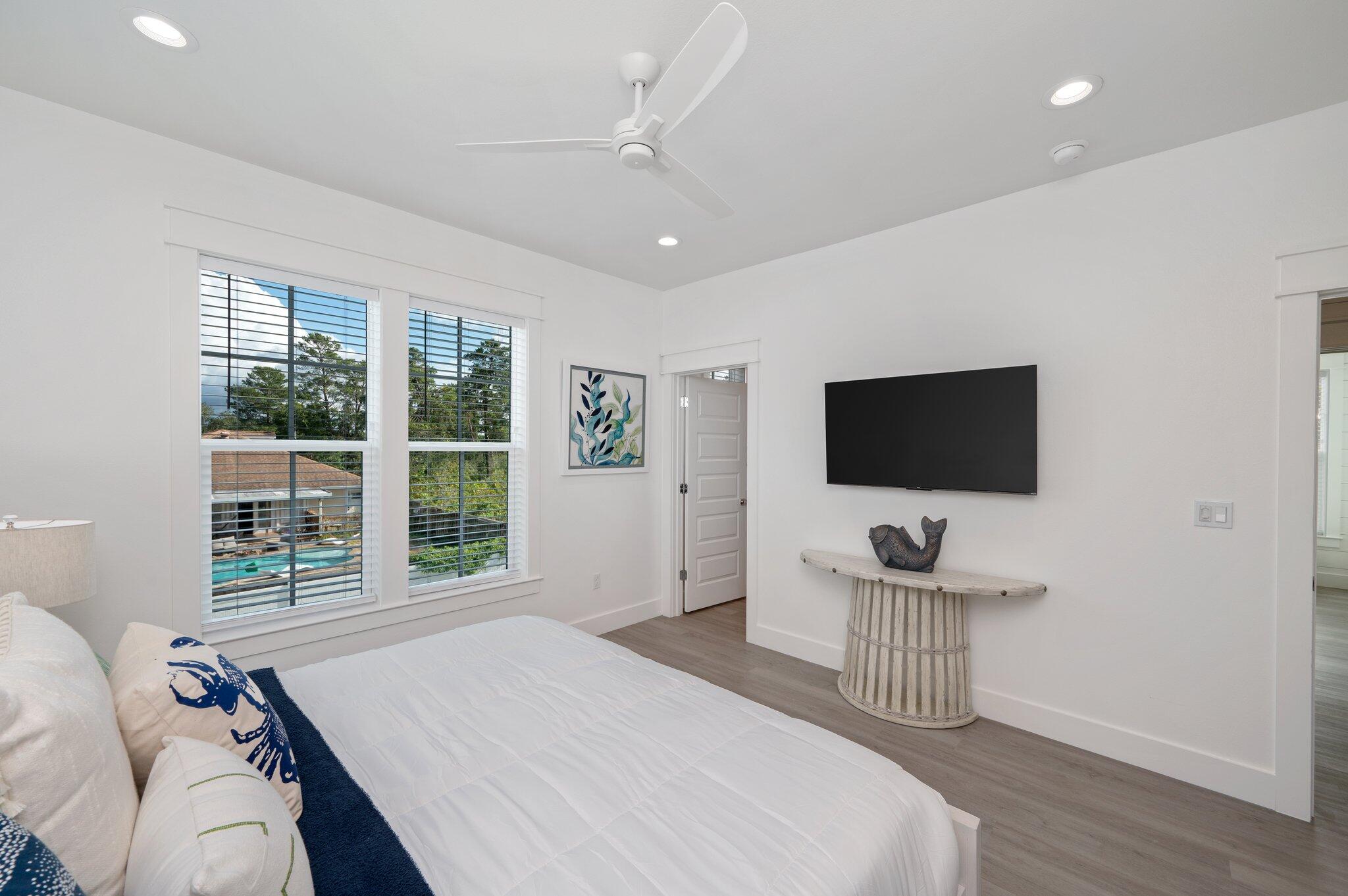 main property photo 64