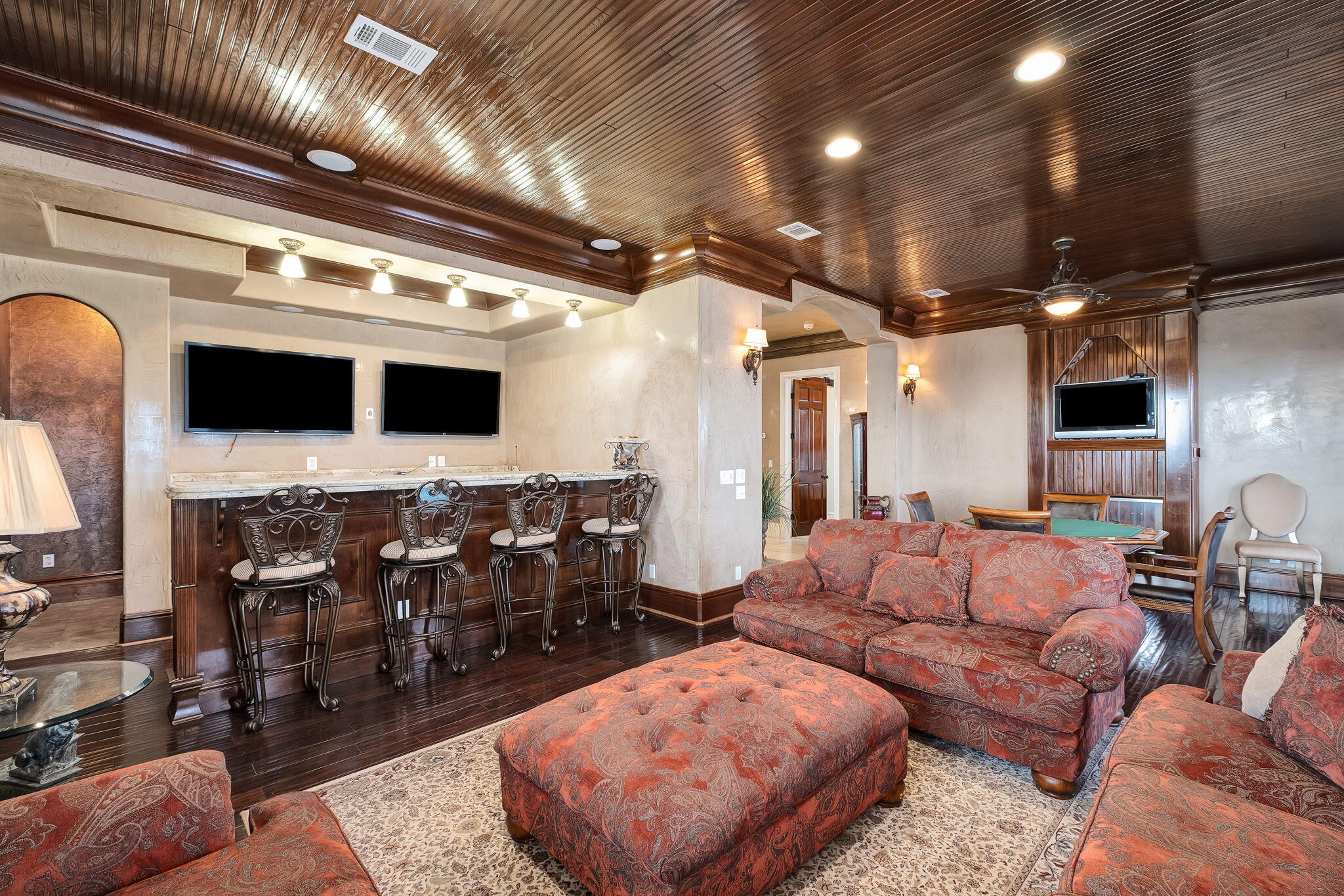 main property photo 57