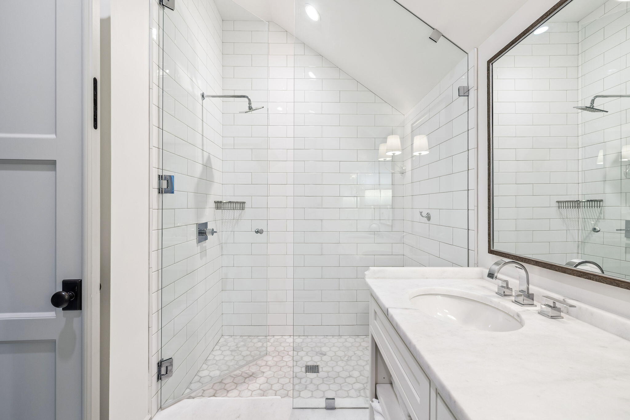 main property photo 107