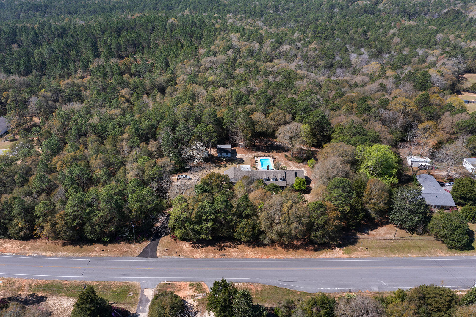 main property photo 34