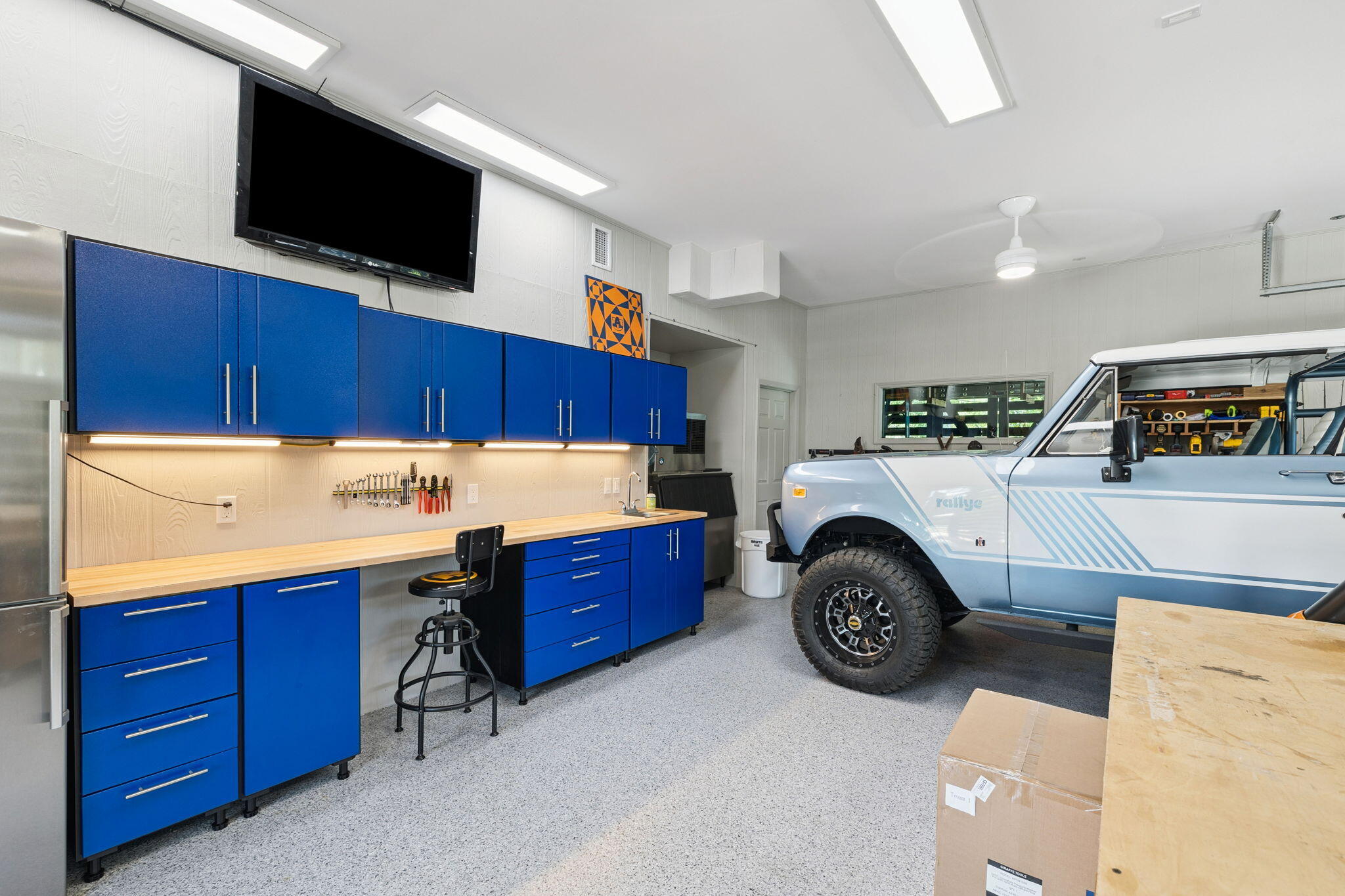 main property photo 63