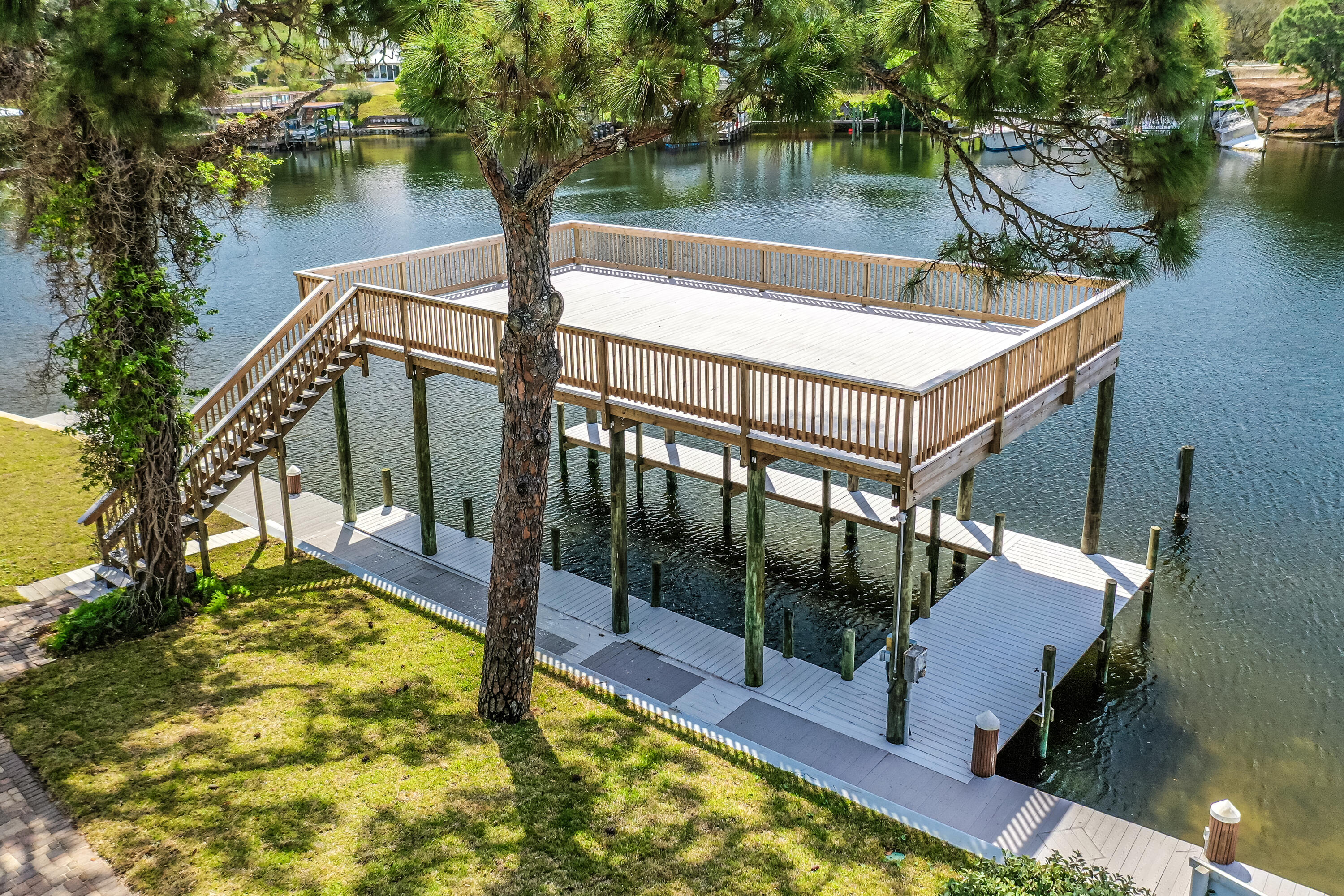 main property photo 47