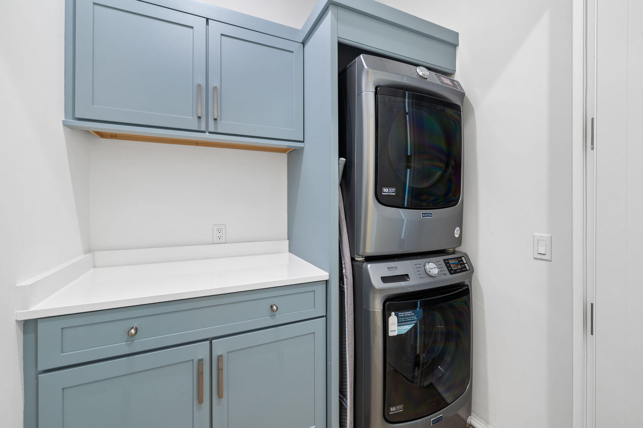 main property photo 80