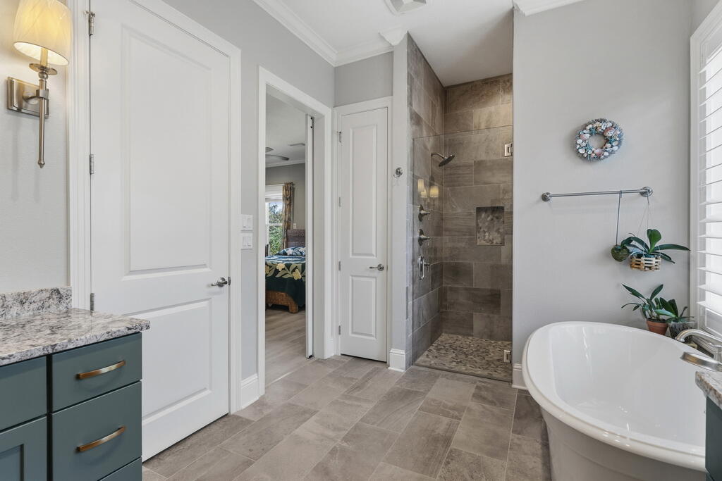 main property photo 62