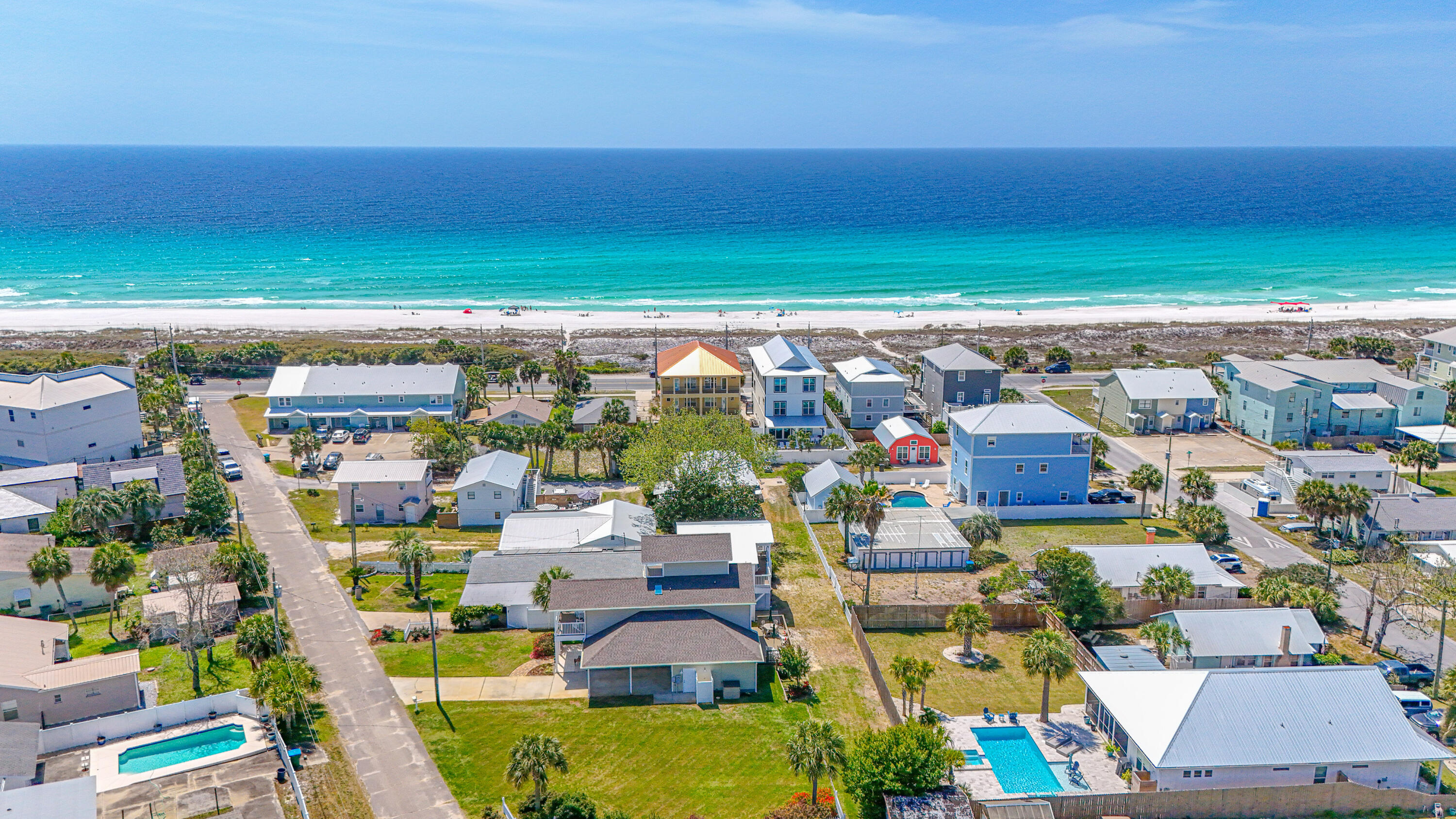main property photo 43