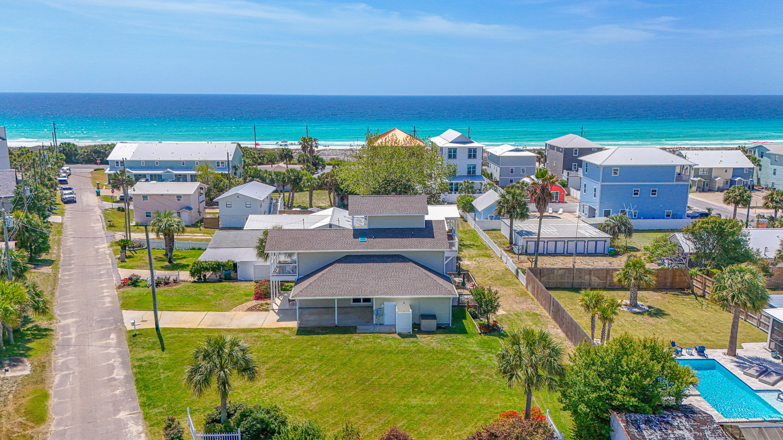 main property photo 45