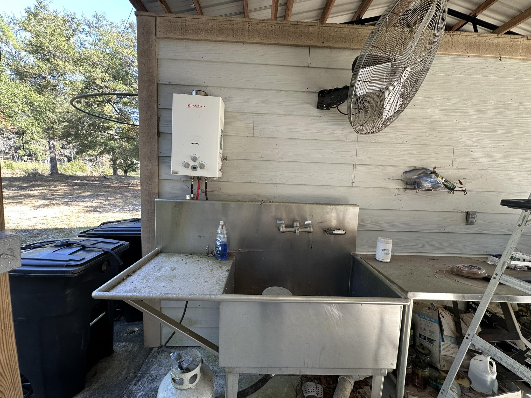 main property photo 8