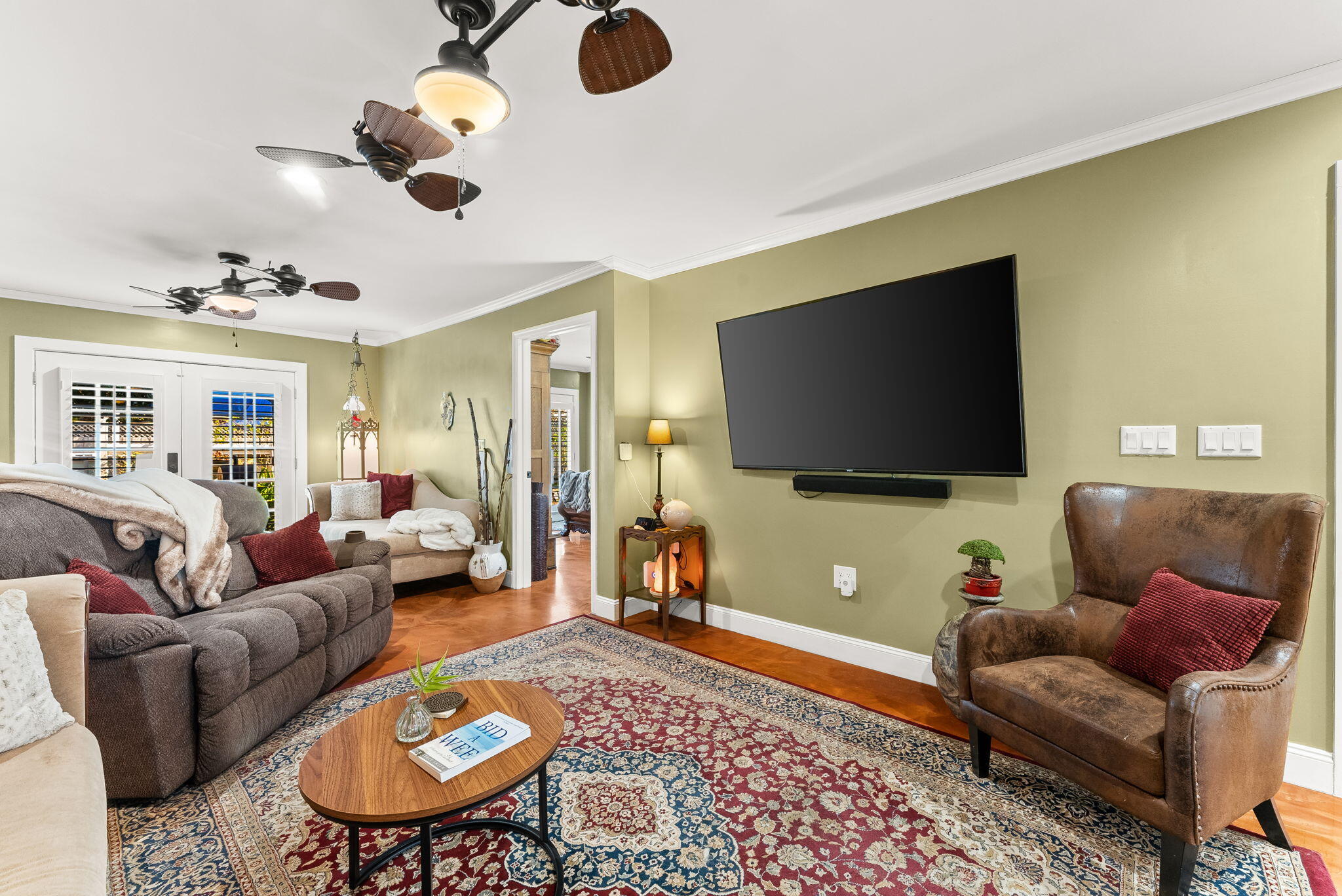 main property photo 7