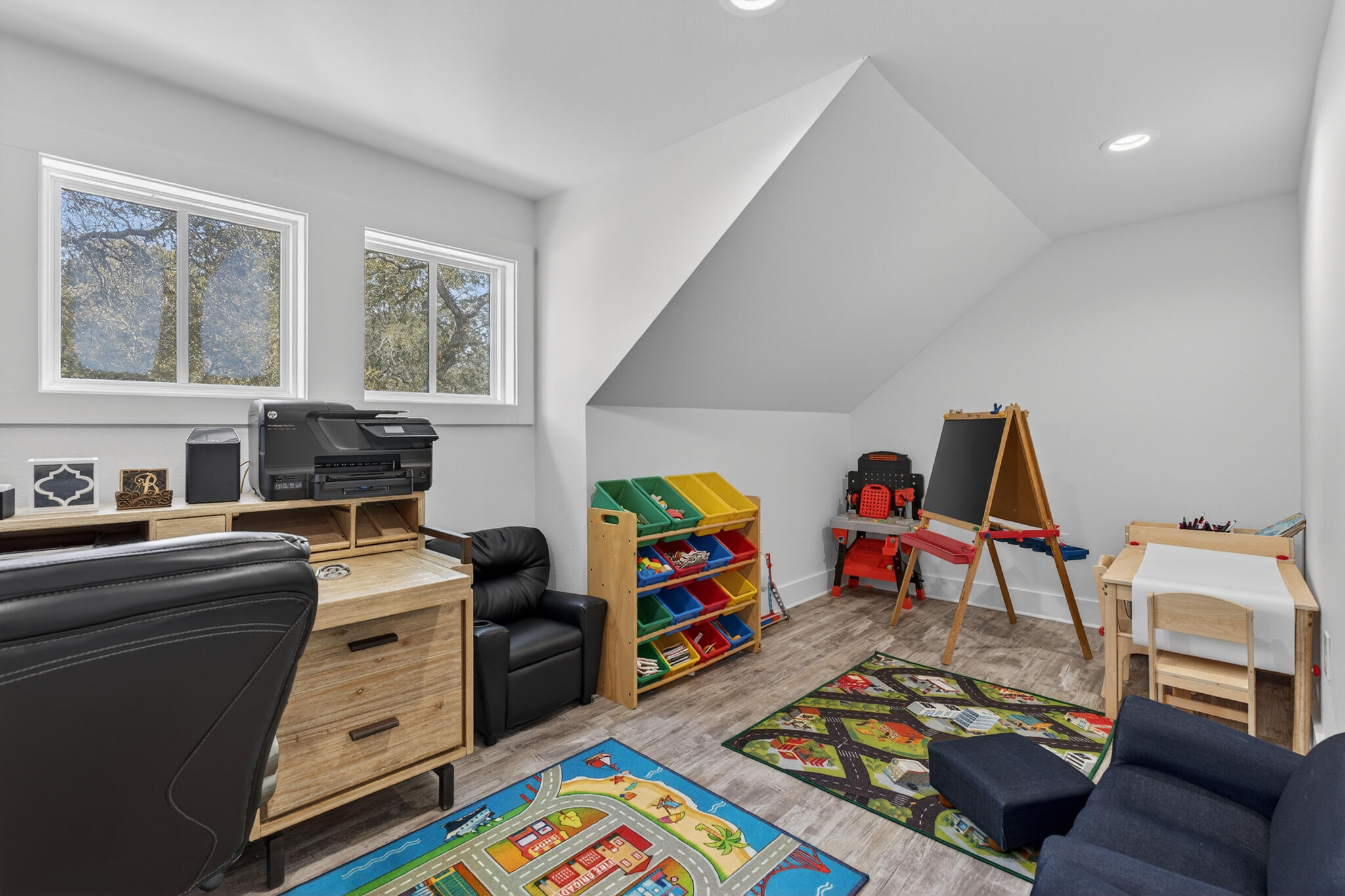 main property photo 60