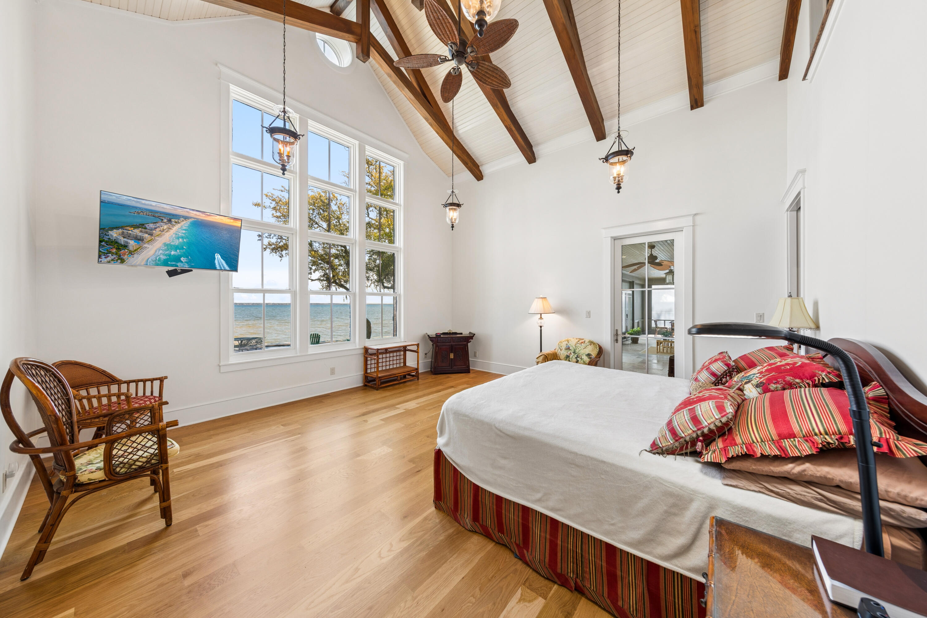 main property photo 49