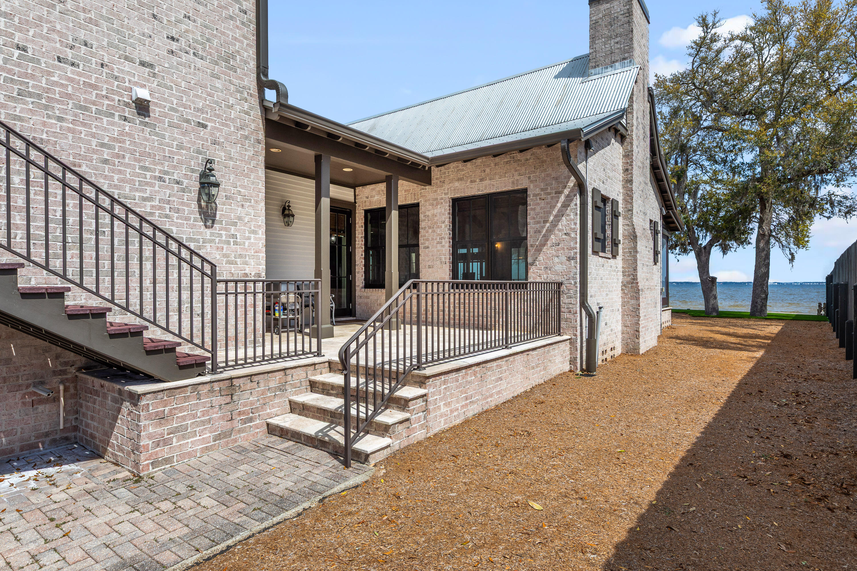 main property photo 85