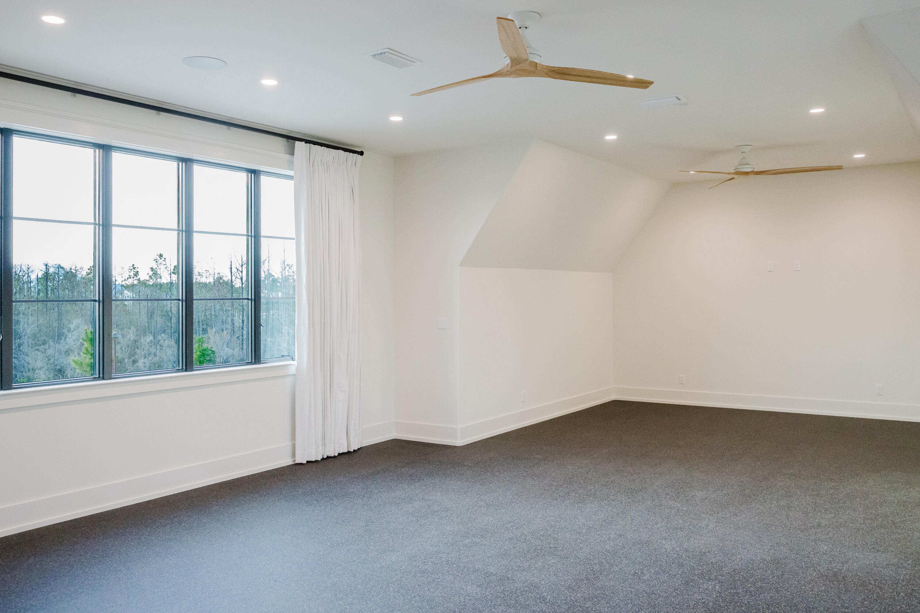 main property photo 83