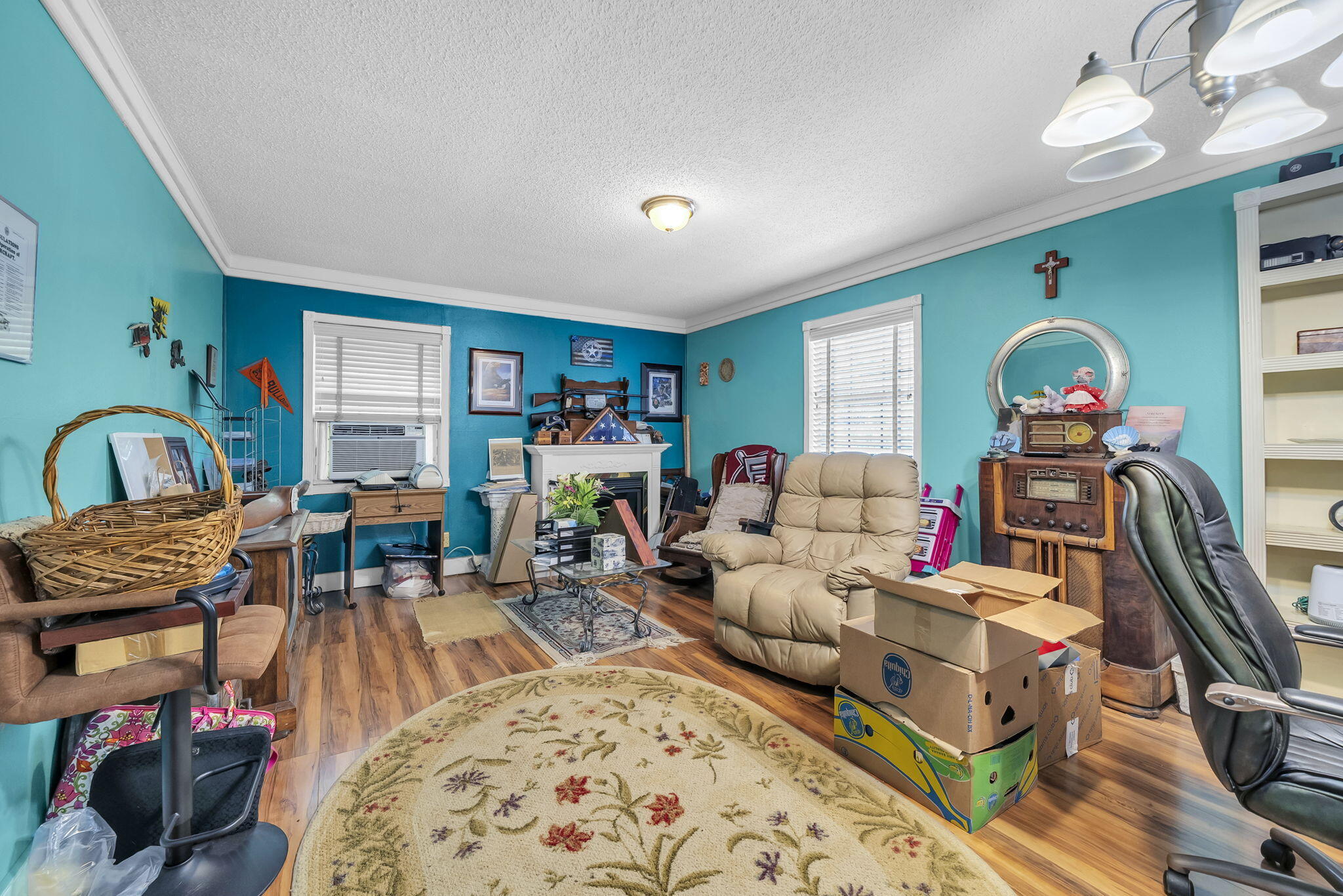 main property photo 30