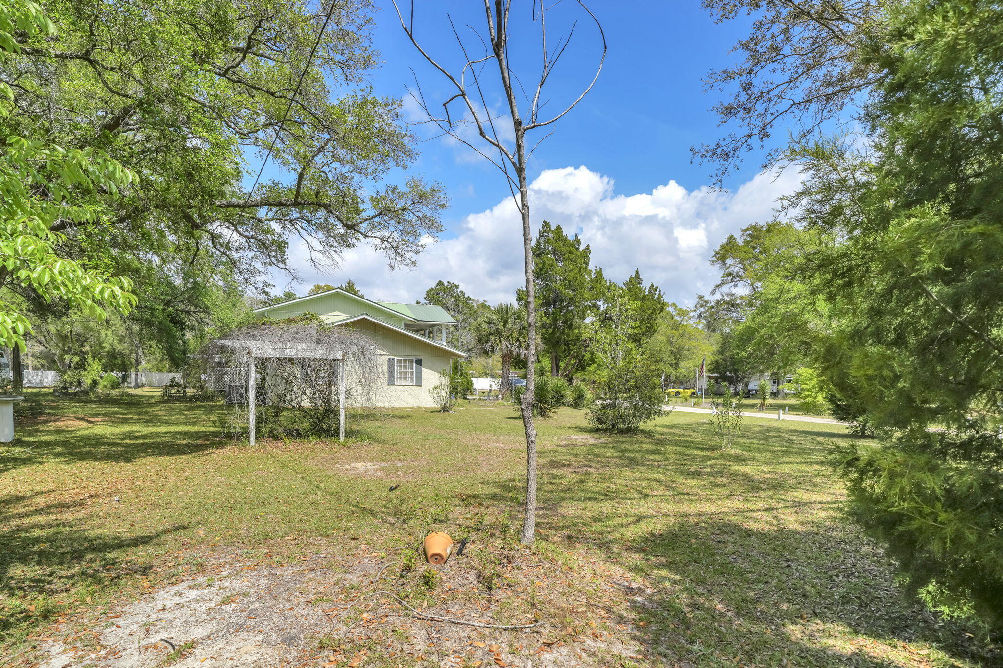 main property photo 38