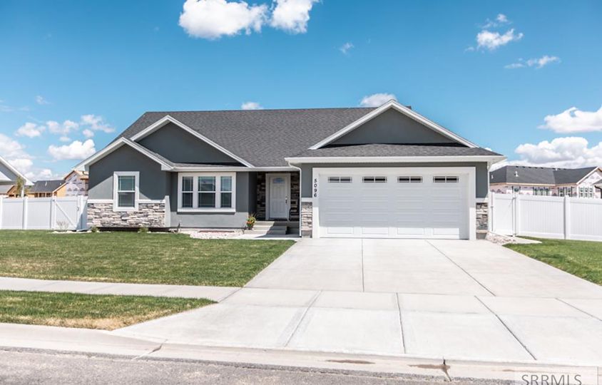 5096 Rock Hollow Ln, Idaho Falls, ID 83401