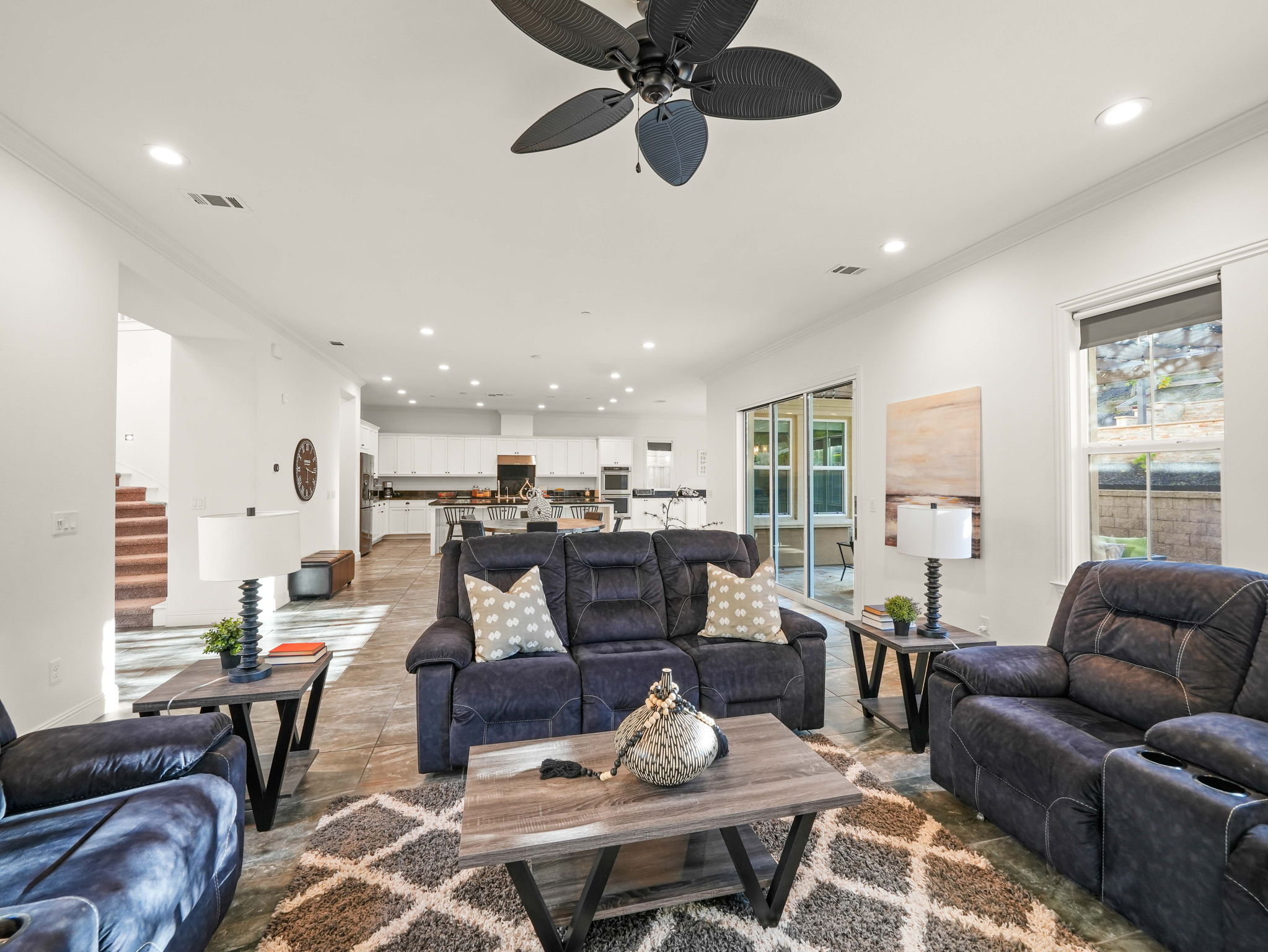 slider-image-number-14