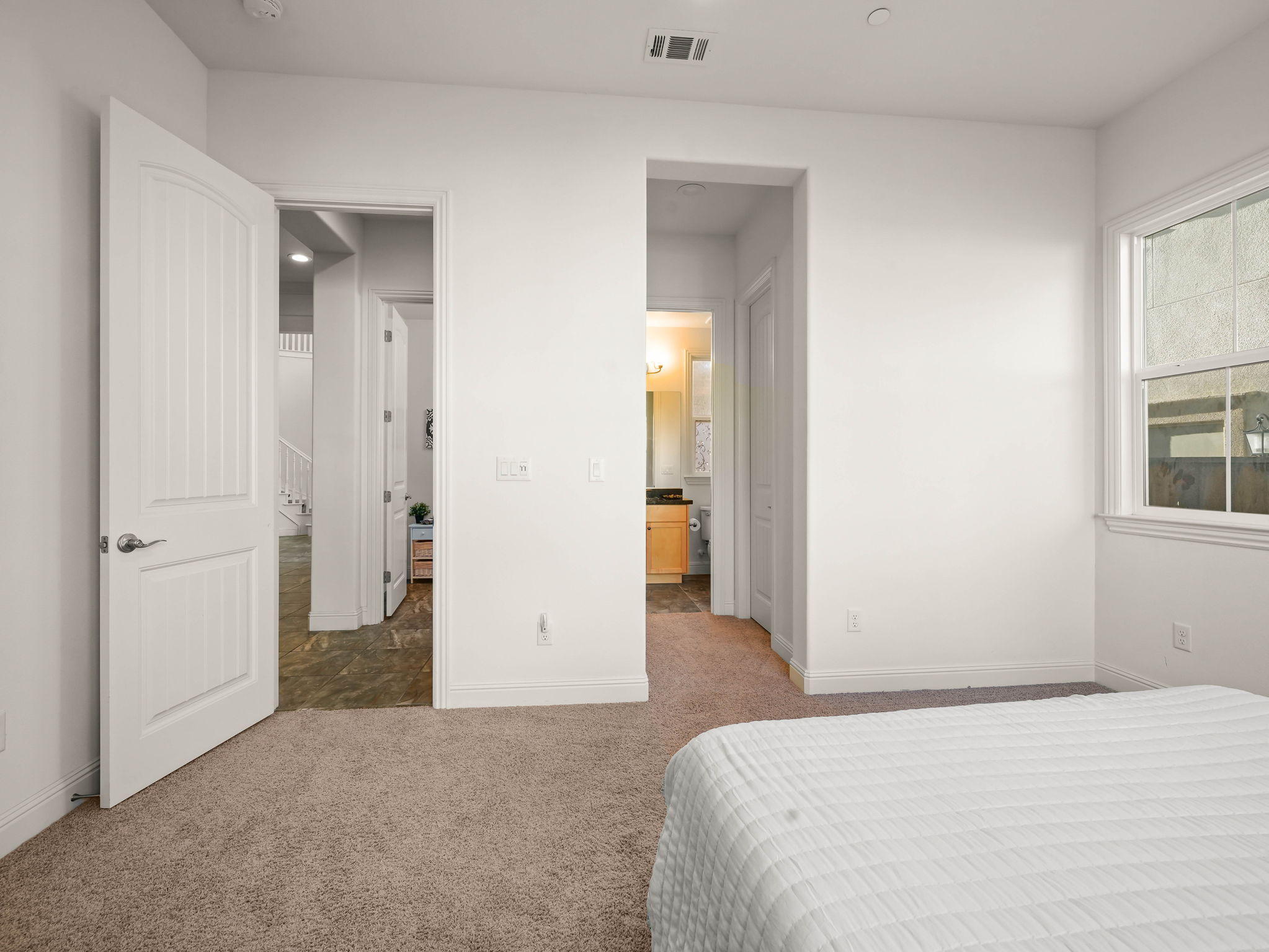 slider-image-number-25